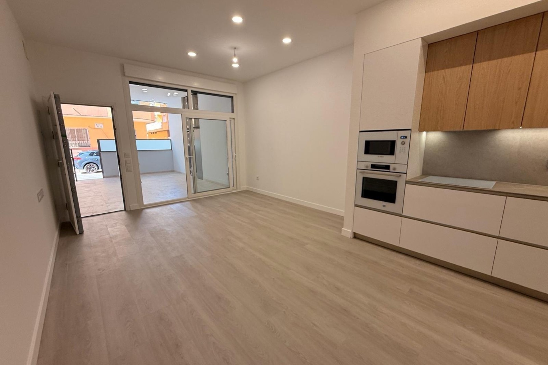 Wiederverkauf - Wohnung / Apartment -
Torrevieja - Playa del Cura