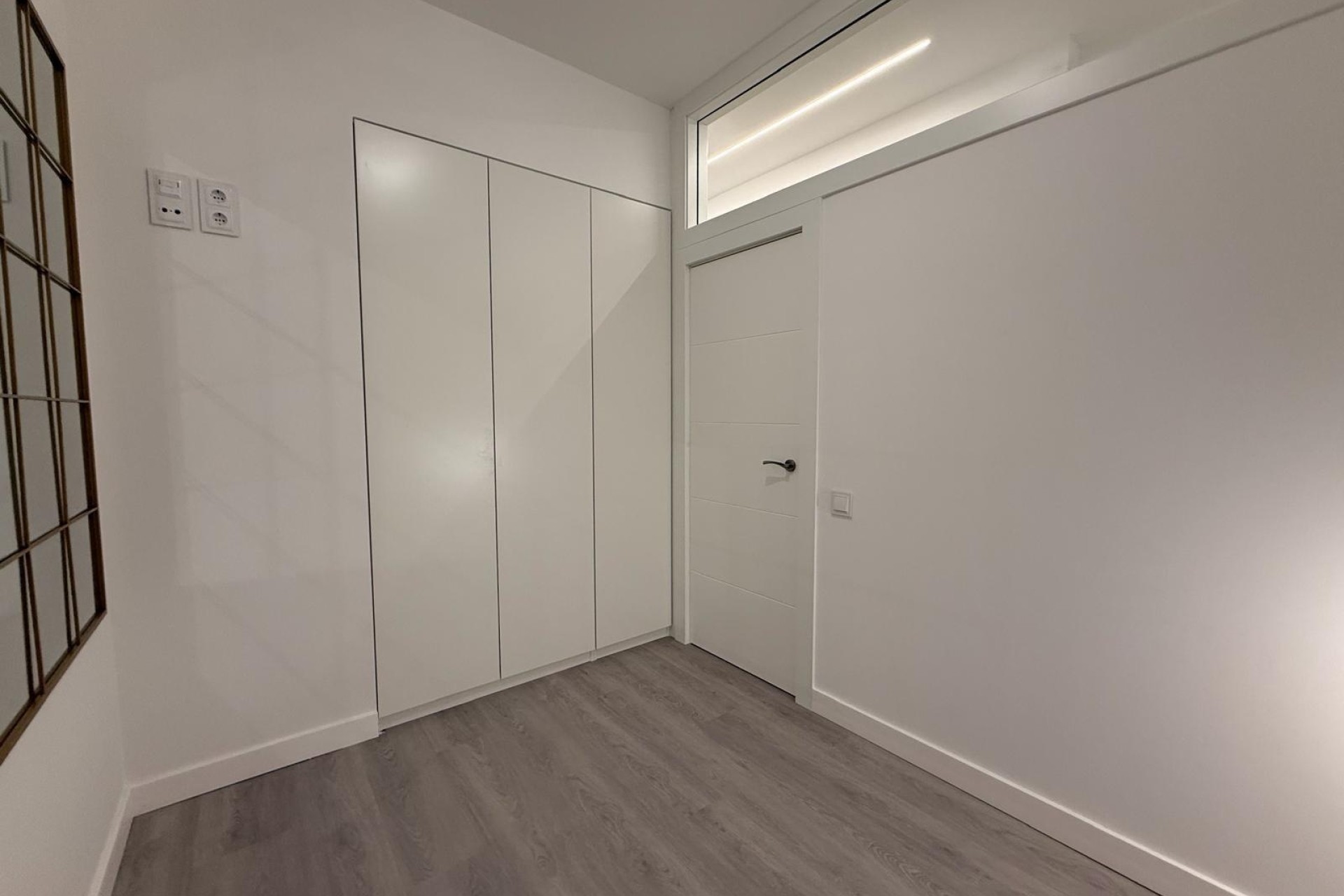Wiederverkauf - Wohnung / Apartment -
Torrevieja - Playa del Cura