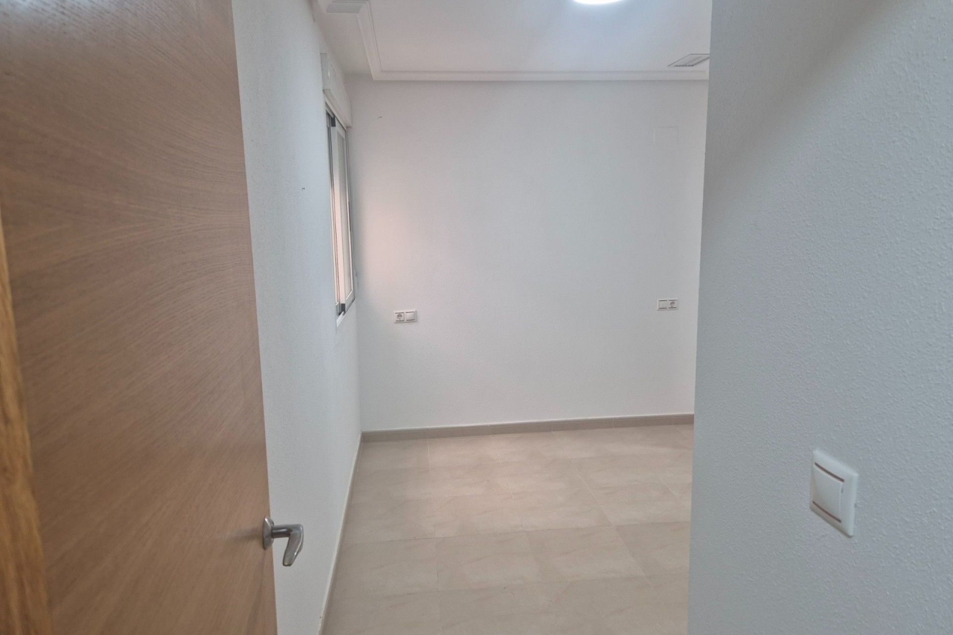 Wiederverkauf - Wohnung / Apartment -
Torrevieja - Puerto Deportivo Marina Salinas