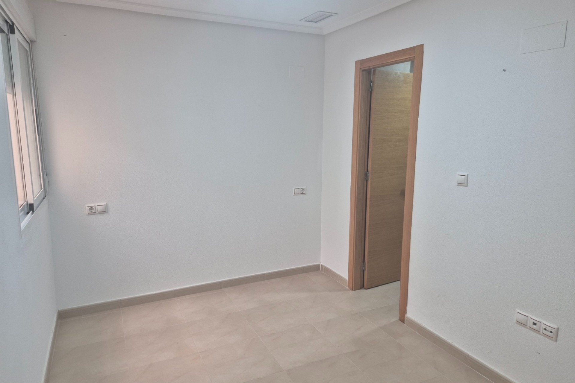 Wiederverkauf - Wohnung / Apartment -
Torrevieja - Puerto Deportivo Marina Salinas
