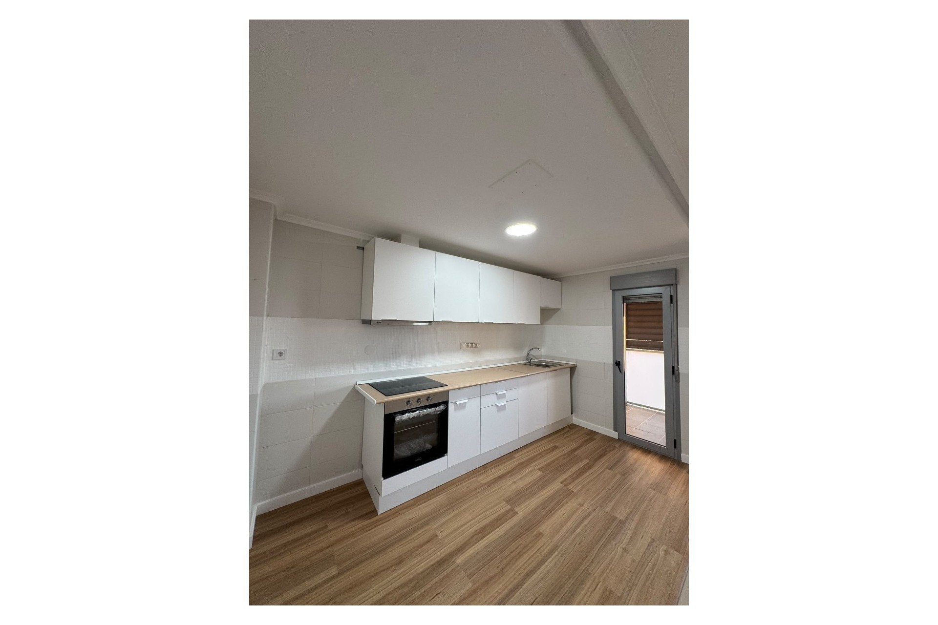 Wiederverkauf - Wohnung / Apartment -
Torrevieja - Puerto Deportivo Marina Salinas