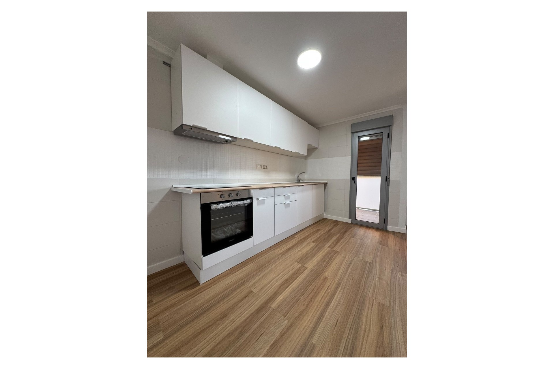 Wiederverkauf - Wohnung / Apartment -
Torrevieja - Puerto Deportivo Marina Salinas