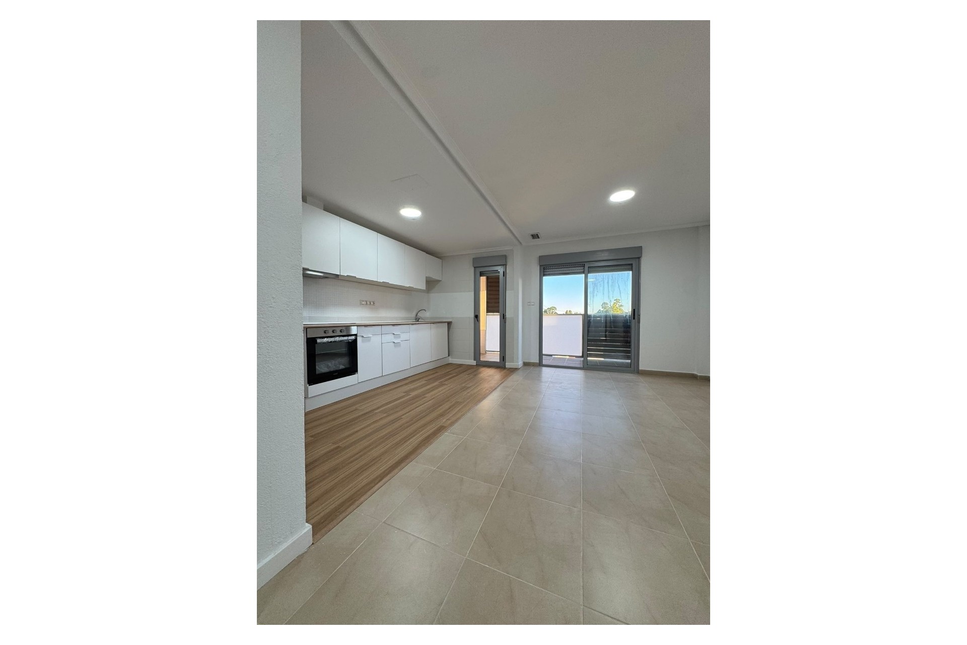 Wiederverkauf - Wohnung / Apartment -
Torrevieja - Puerto Deportivo Marina Salinas