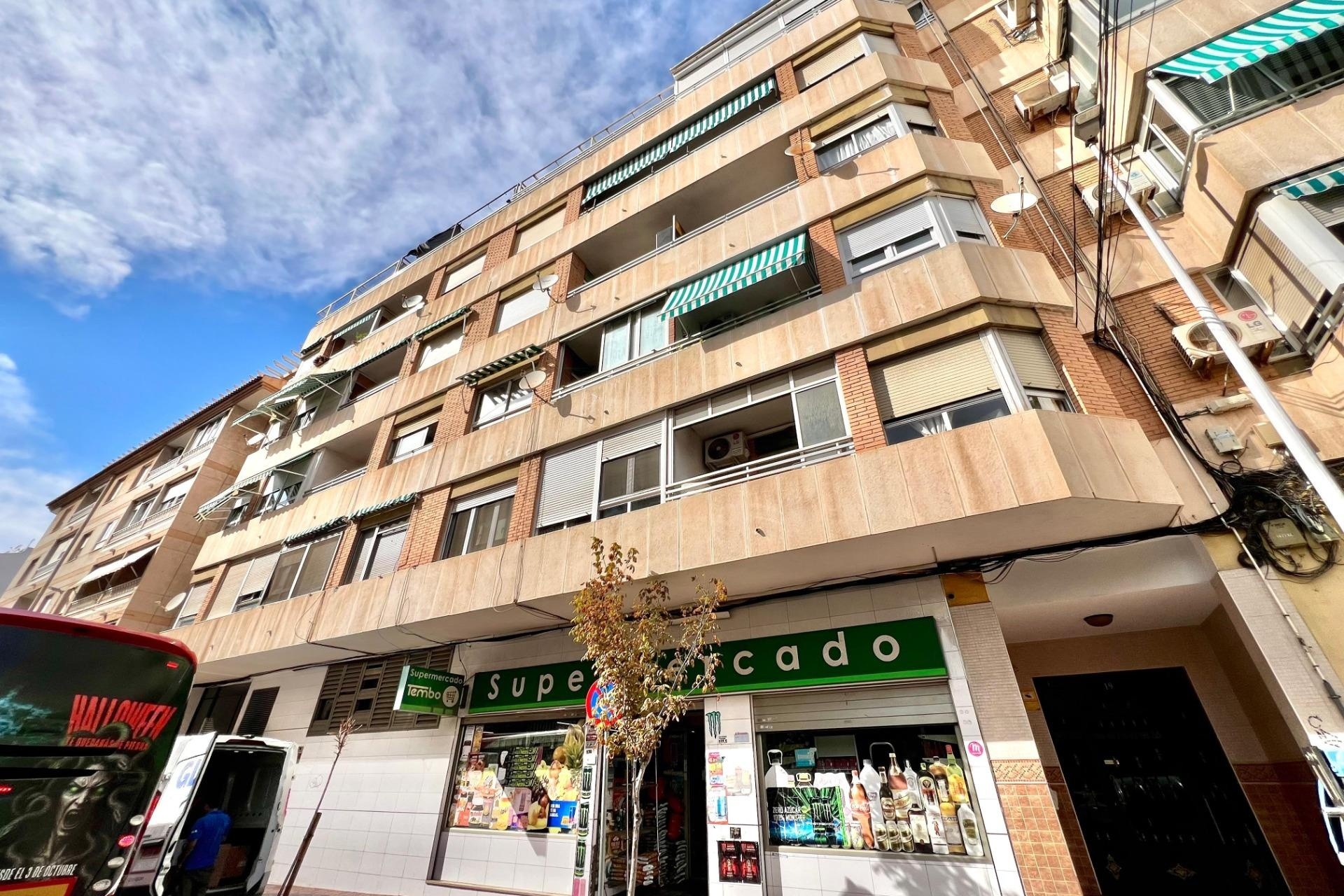 Wiederverkauf - Wohnung / Apartment -
Torrevieja - Puerto Deportivo