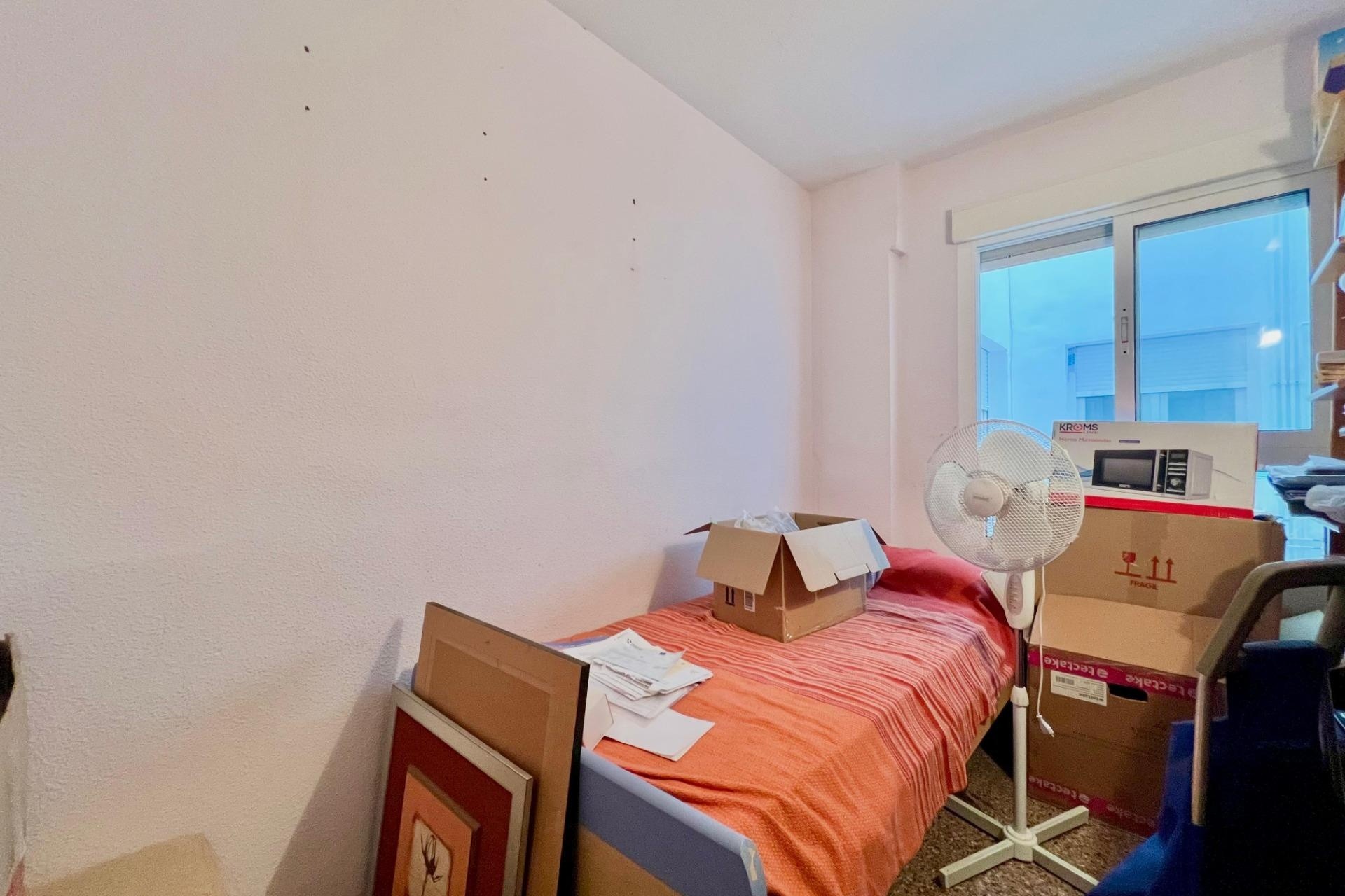 Wiederverkauf - Wohnung / Apartment -
Torrevieja - Puerto Deportivo