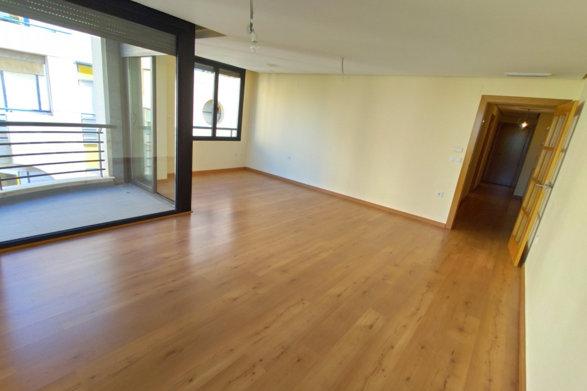 Wiederverkauf - Wohnung / Apartment -
Torrevieja - Puerto