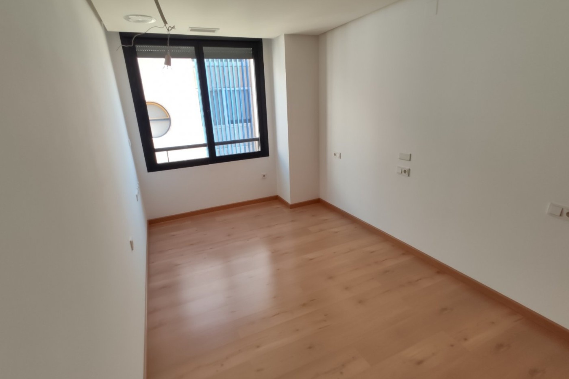 Wiederverkauf - Wohnung / Apartment -
Torrevieja - Puerto