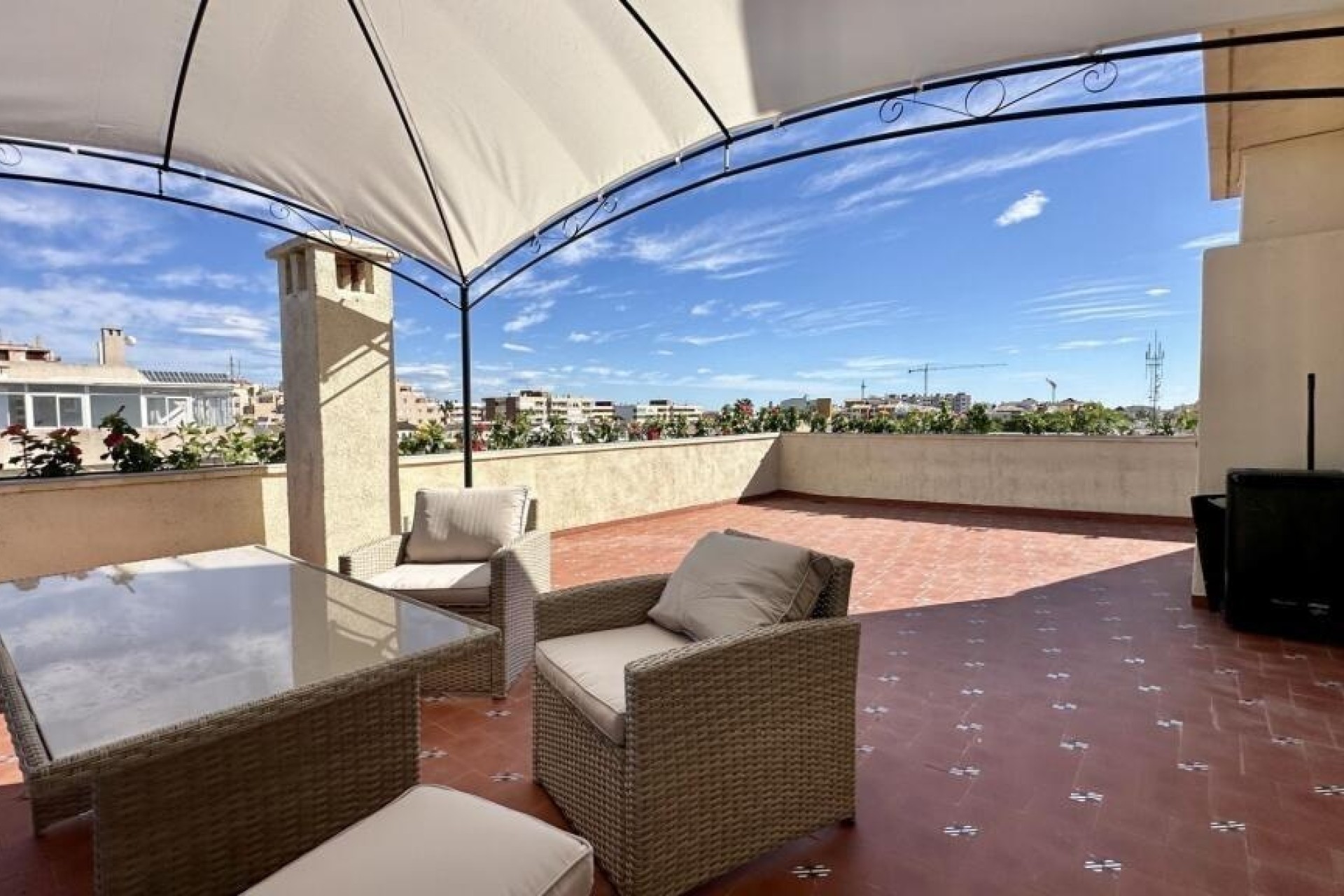 Wiederverkauf - Wohnung / Apartment -
Torrevieja - Punta Prima