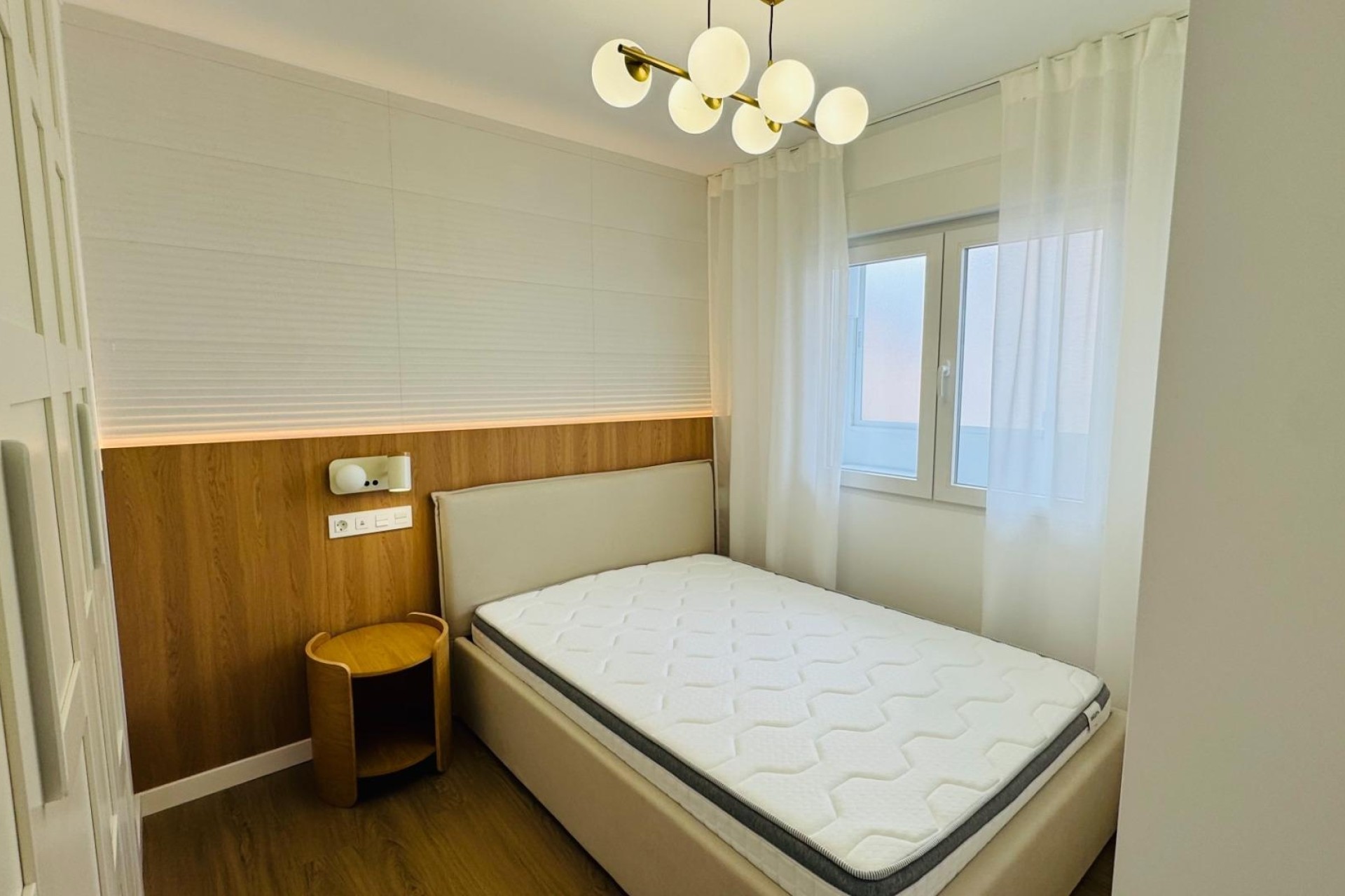 Wiederverkauf - Wohnung / Apartment -
Torrevieja - Punta Prima