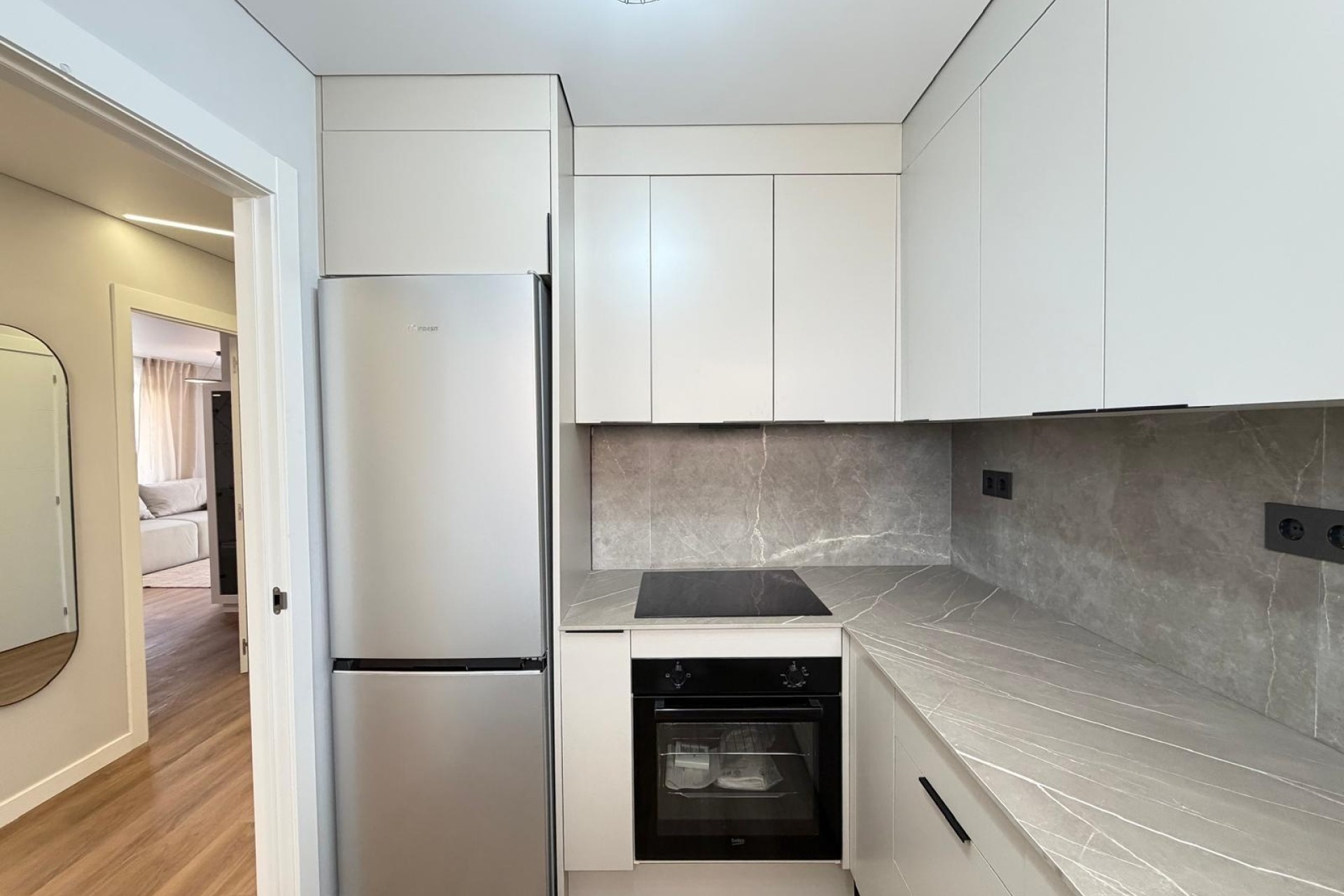 Wiederverkauf - Wohnung / Apartment -
Torrevieja - Punta Prima