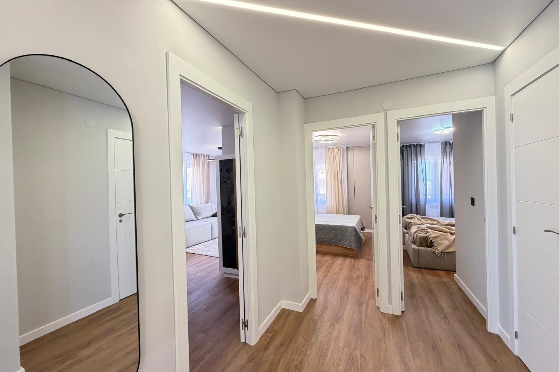 Wiederverkauf - Wohnung / Apartment -
Torrevieja - Punta Prima