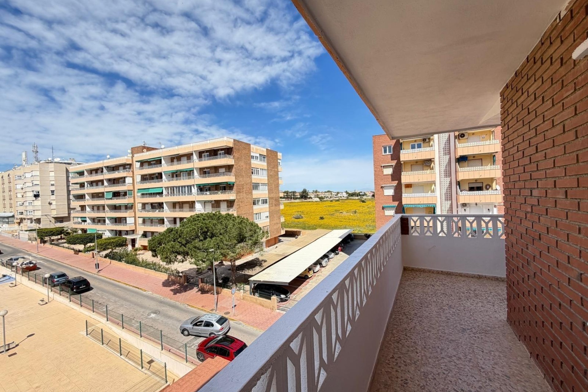 Wiederverkauf - Wohnung / Apartment -
Torrevieja - Punta Prima
