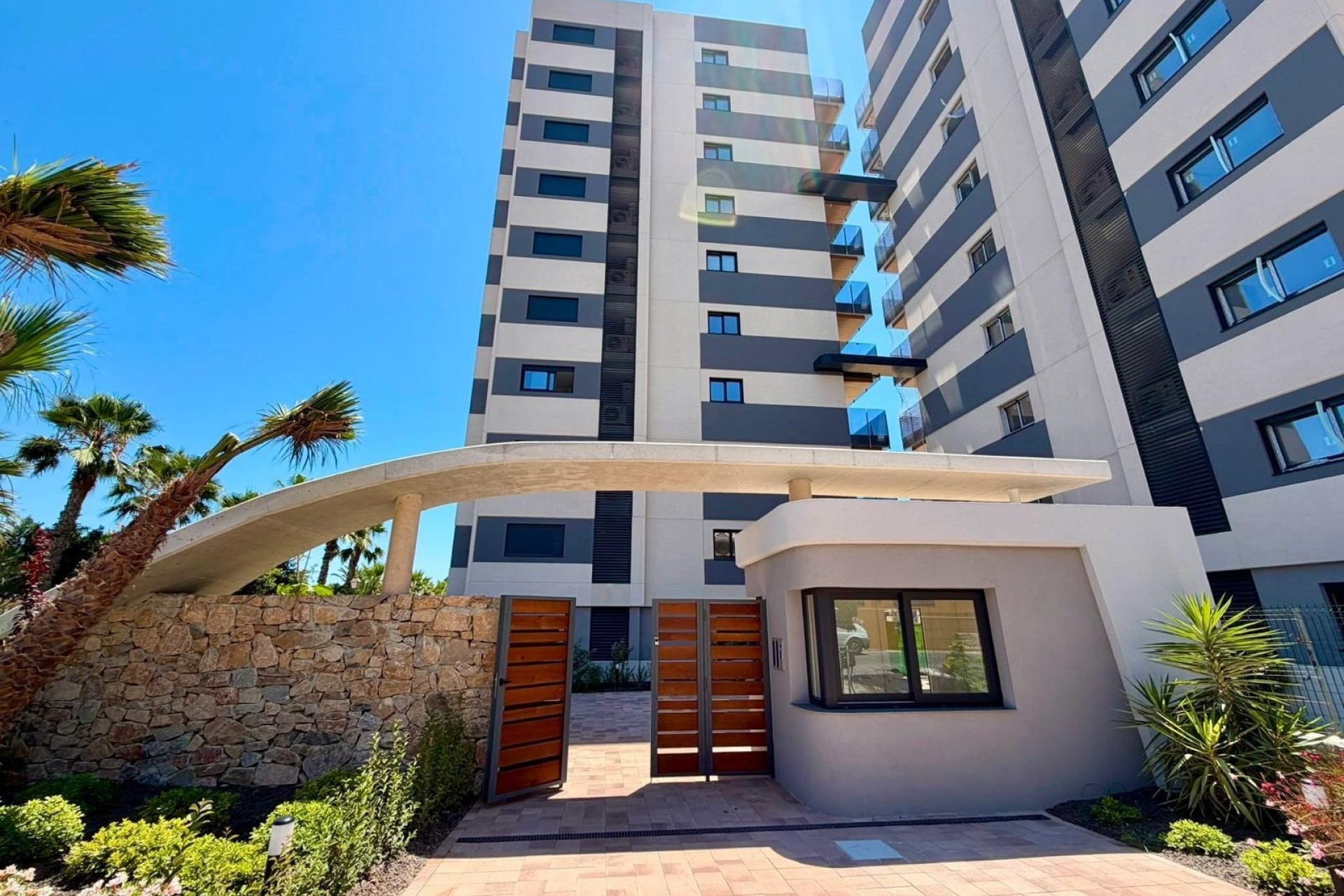 Wiederverkauf - Wohnung / Apartment -
Torrevieja - Punta Prima