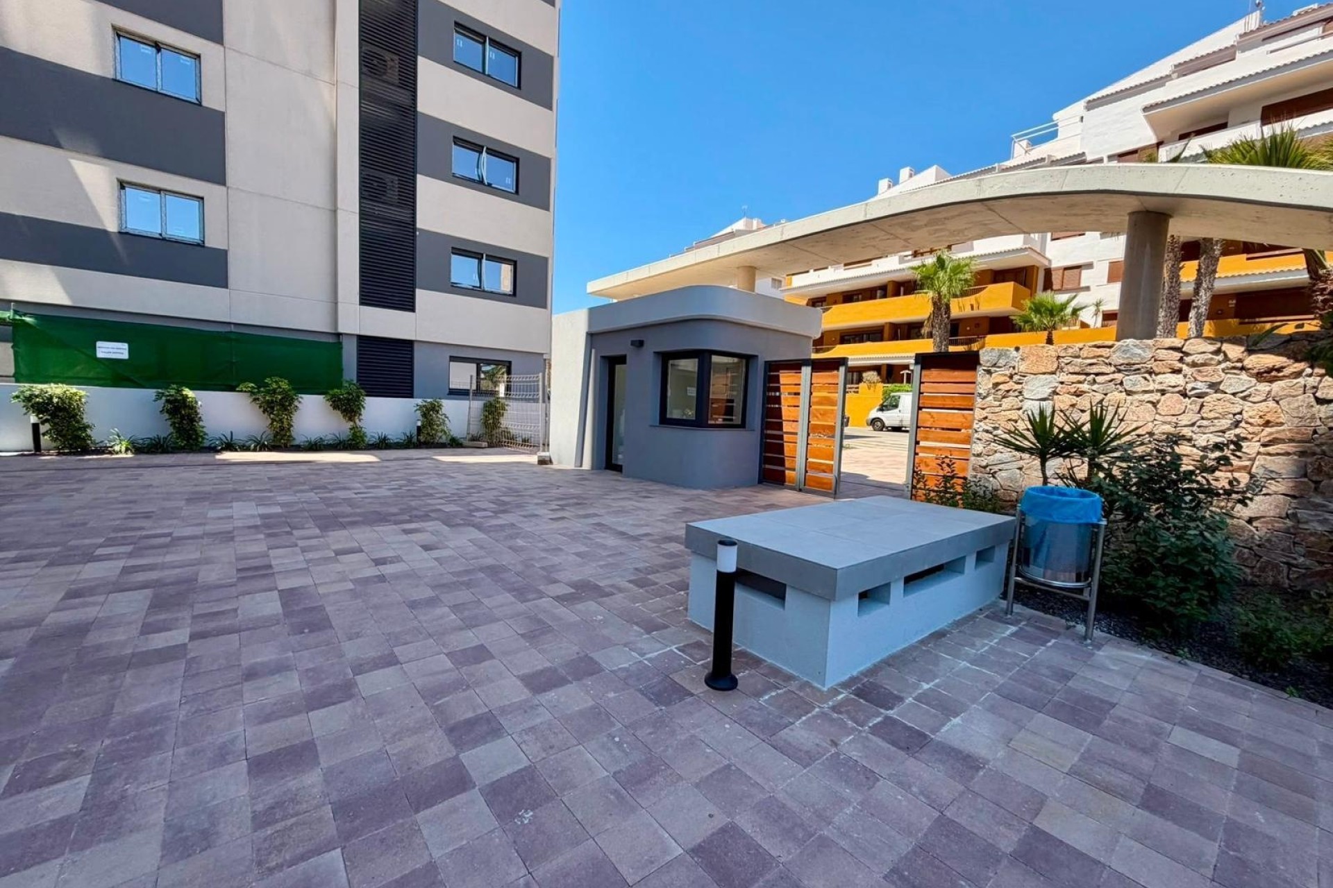 Wiederverkauf - Wohnung / Apartment -
Torrevieja - Punta Prima