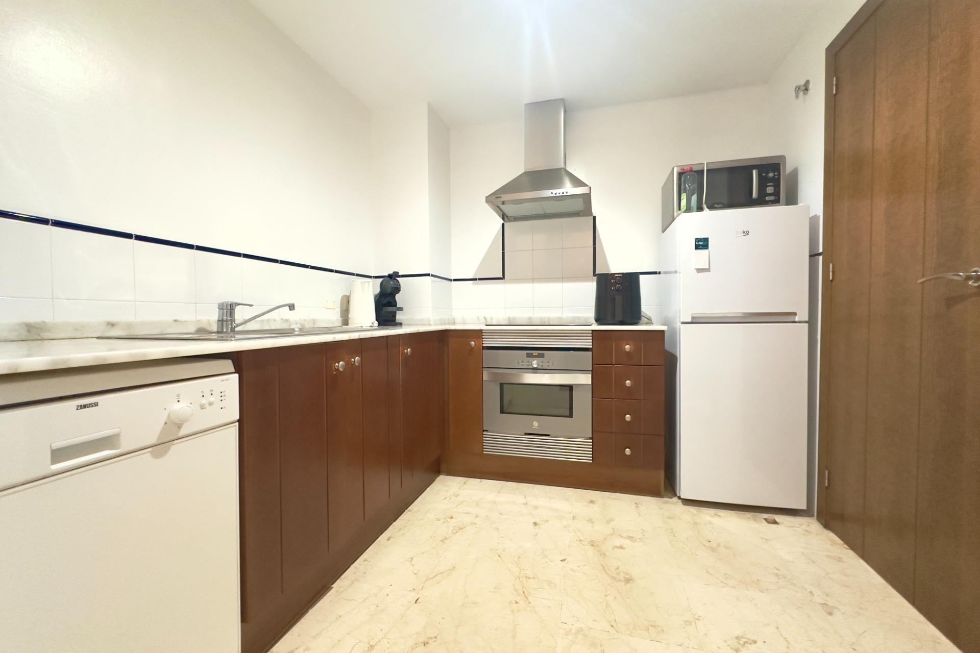 Wiederverkauf - Wohnung / Apartment -
Torrevieja - Punta Prima