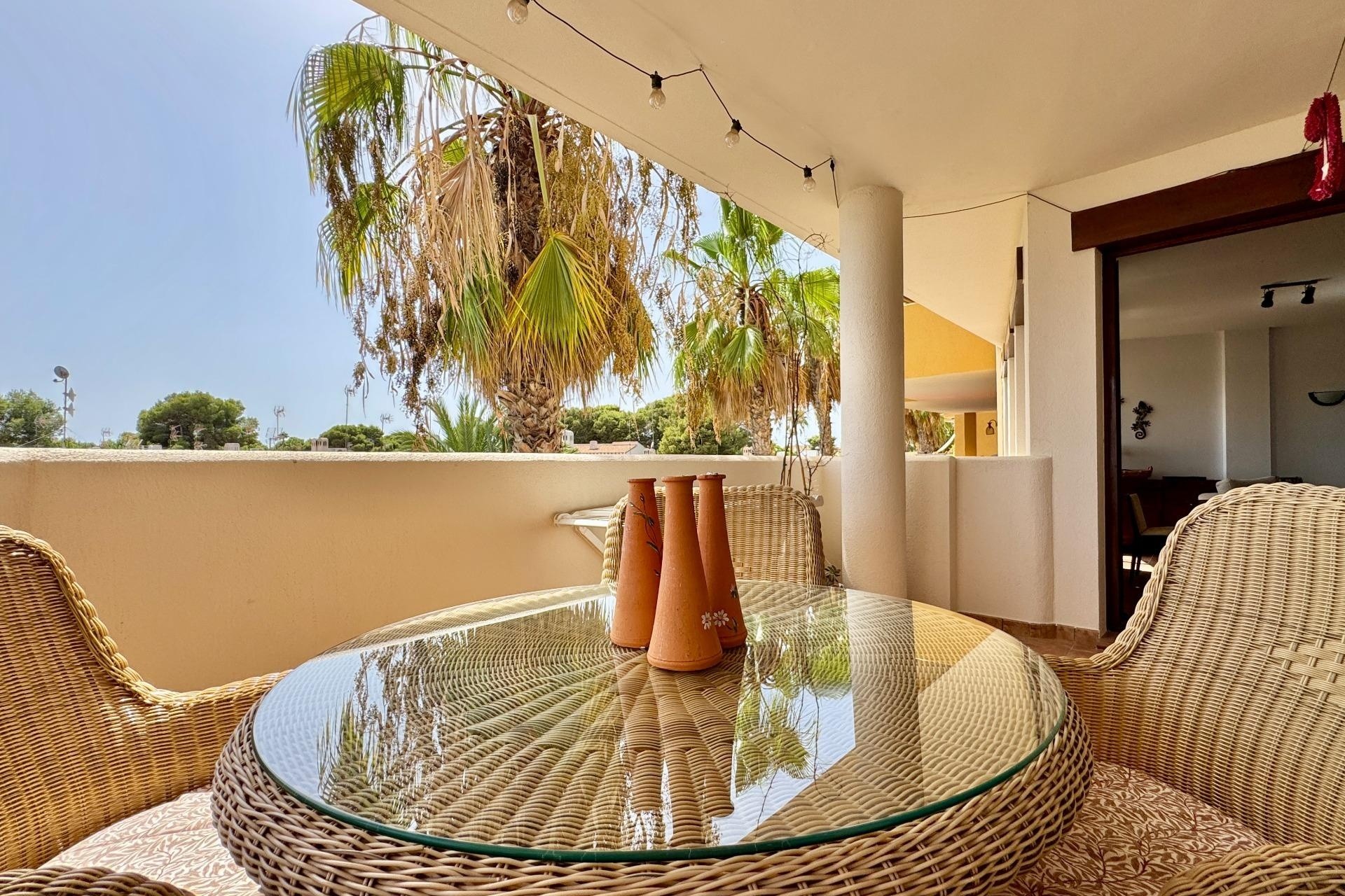 Wiederverkauf - Wohnung / Apartment -
Torrevieja - Punta Prima