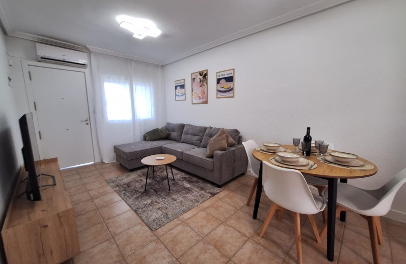 Wiederverkauf - Wohnung / Apartment -
Torrevieja - Sector 25