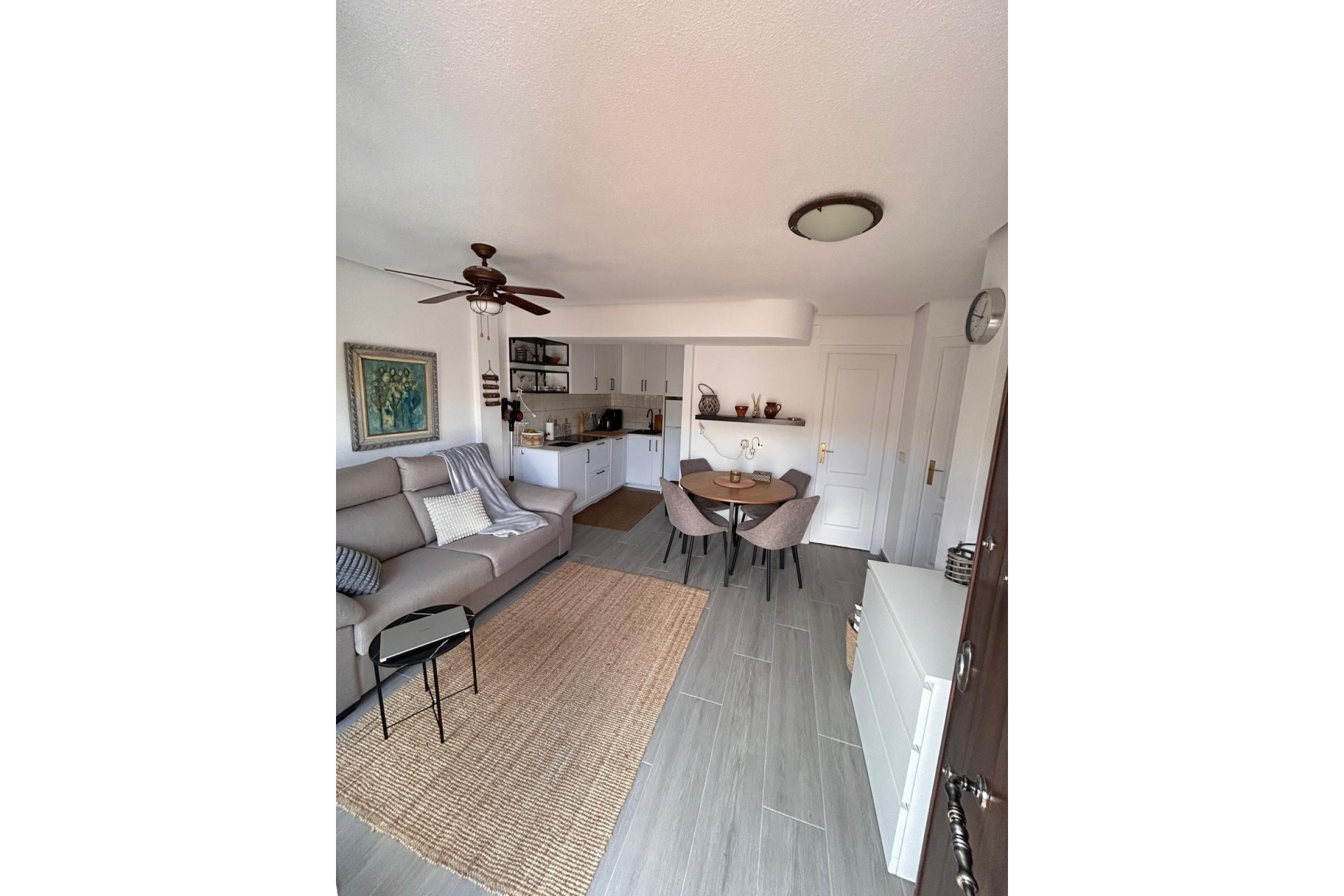 Wiederverkauf - Wohnung / Apartment -
Torrevieja - Torre la mata