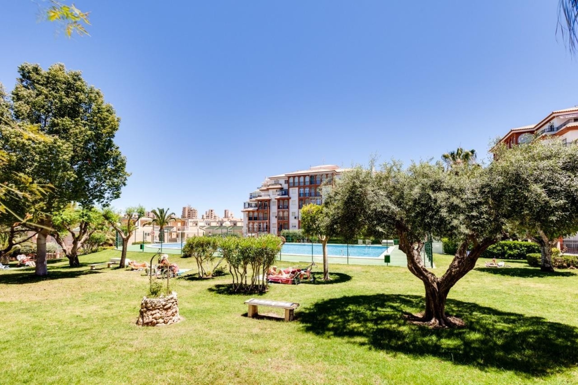 Wiederverkauf - Wohnung / Apartment -
Torrevieja - Torreblanca