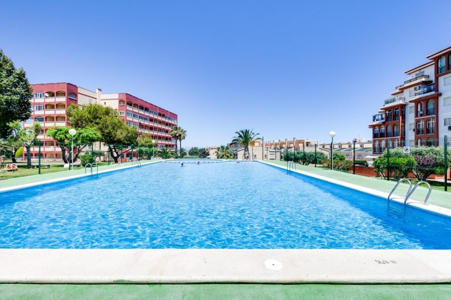 Wiederverkauf - Wohnung / Apartment -
Torrevieja - Torreblanca
