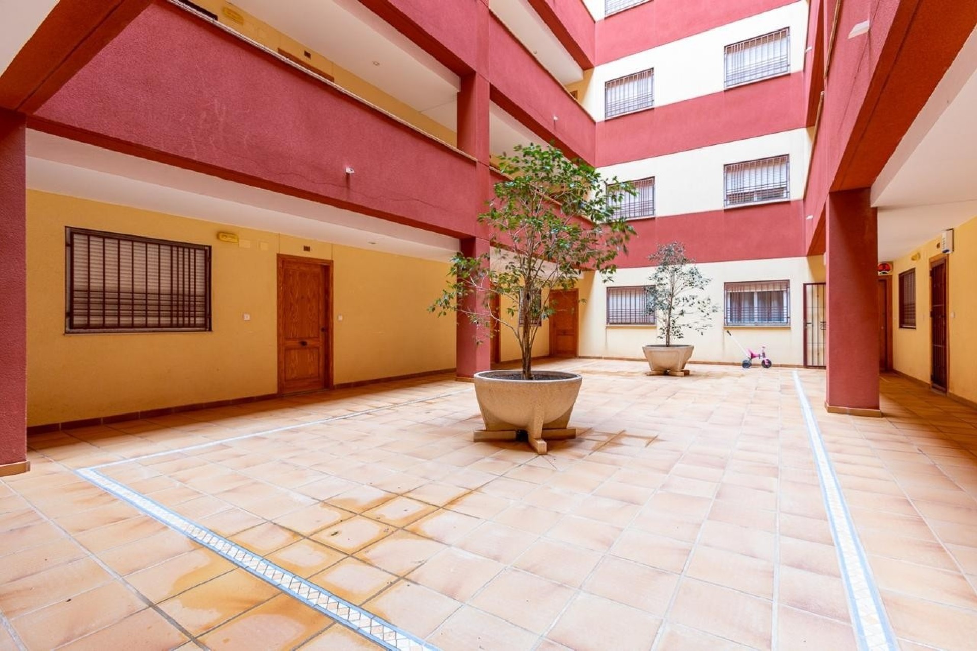 Wiederverkauf - Wohnung / Apartment -
Torrevieja - Torreblanca