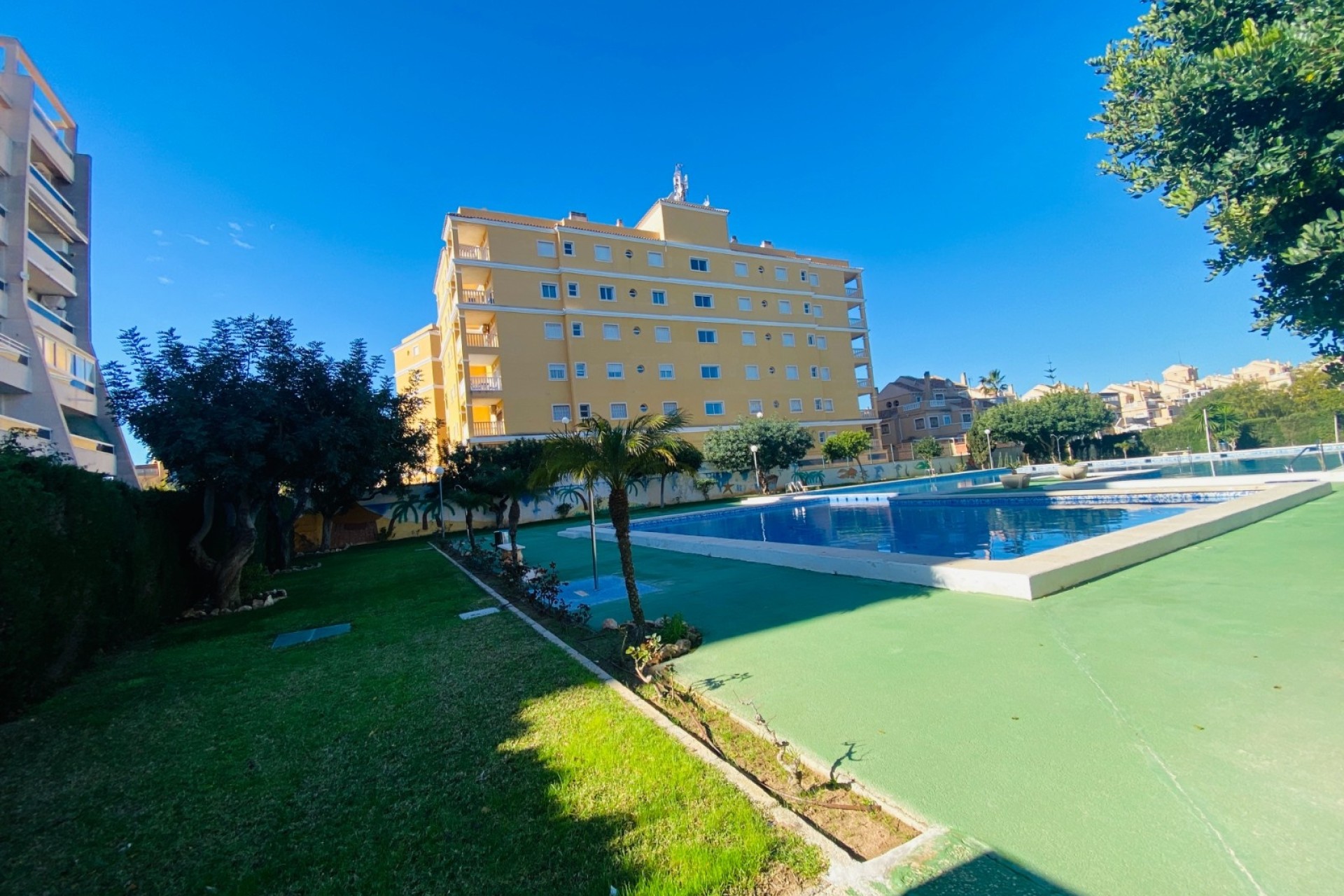 Wiederverkauf - Wohnung / Apartment -
Torrevieja - Torreblanca