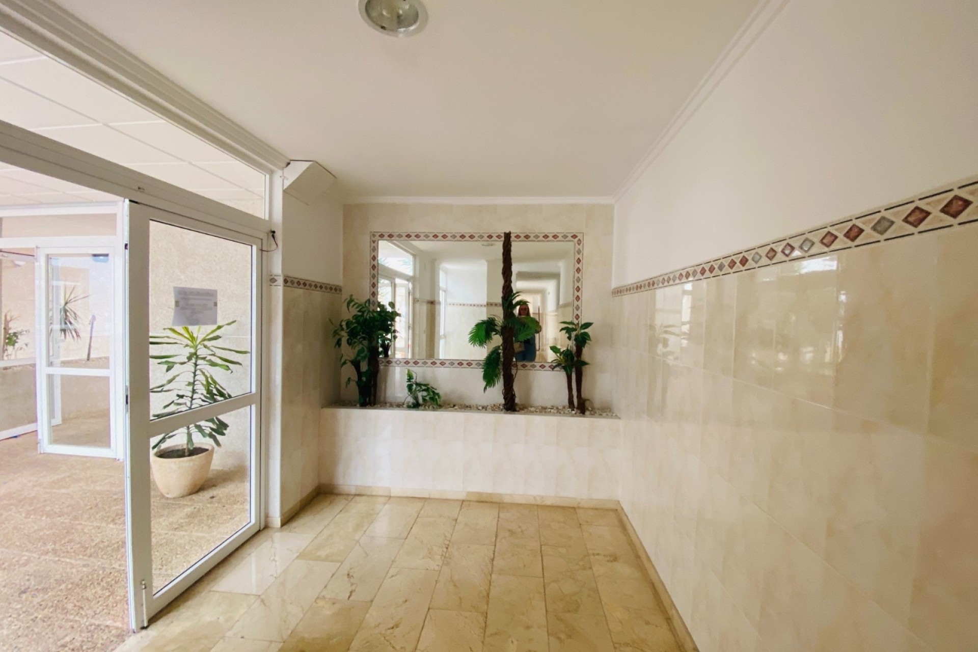Wiederverkauf - Wohnung / Apartment -
Torrevieja - Torreblanca
