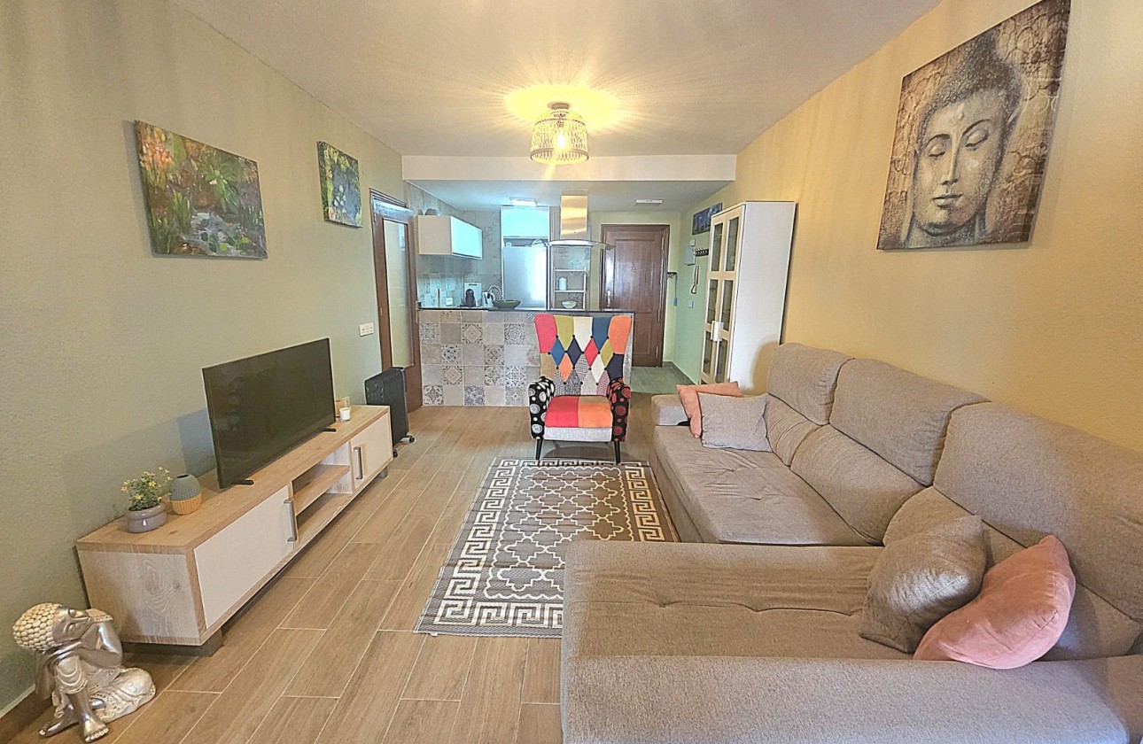 Wiederverkauf - Wohnung / Apartment -
Torrevieja - Torreblanca