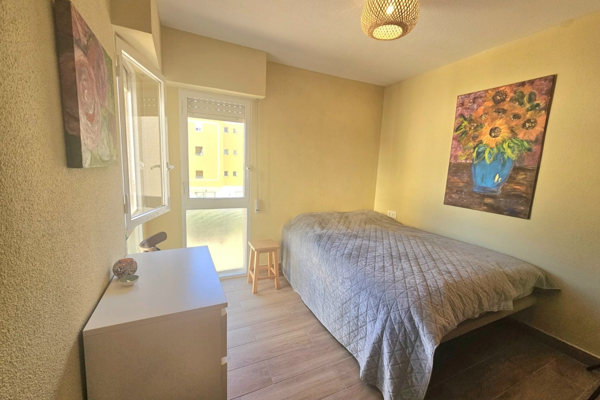 Wiederverkauf - Wohnung / Apartment -
Torrevieja - Torreblanca