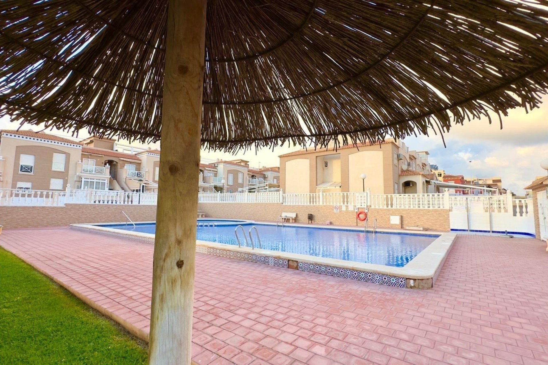 Wiederverkauf - Wohnung / Apartment -
Torrevieja - Torreblanca