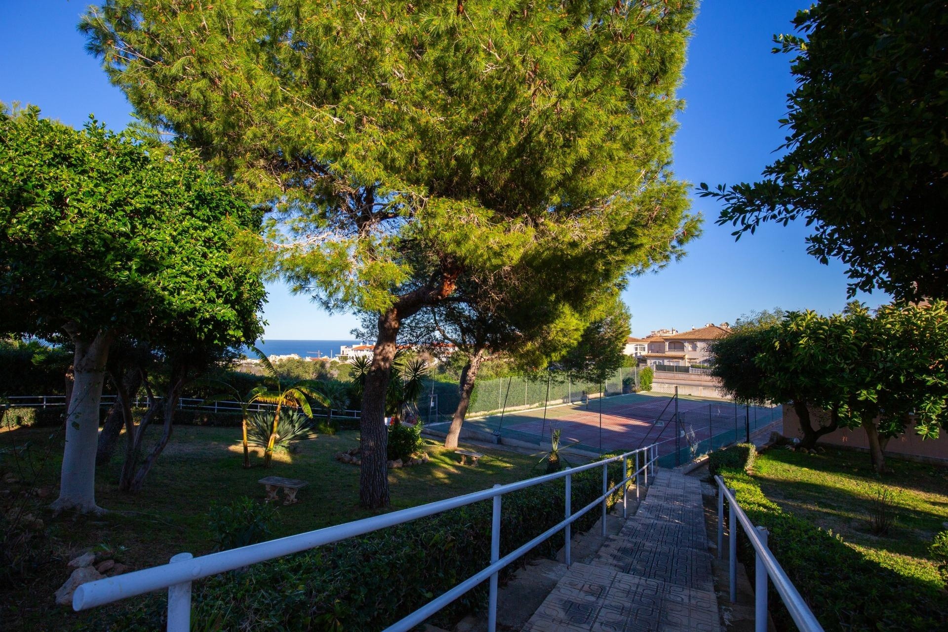 Wiederverkauf - Wohnung / Apartment -
Torrevieja - Torreblanca