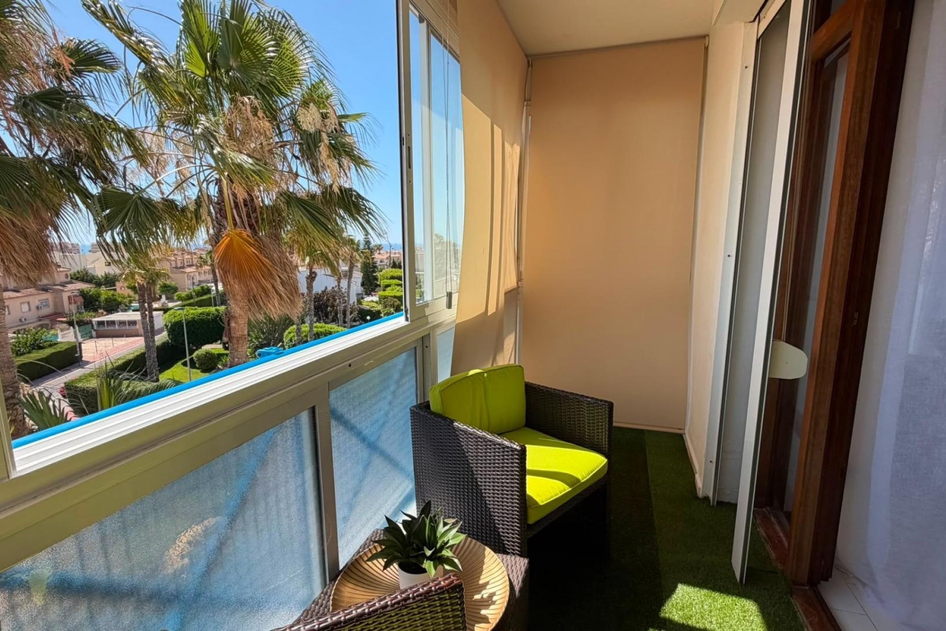 Wiederverkauf - Wohnung / Apartment -
Torrevieja - Torreblanca
