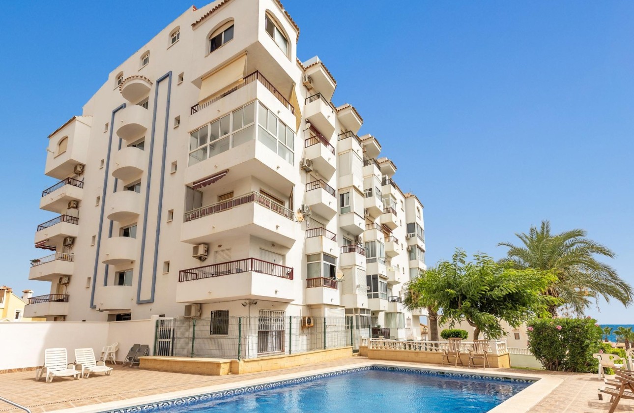 Wiederverkauf - Wohnung / Apartment -
Torrevieja - Torreblanca