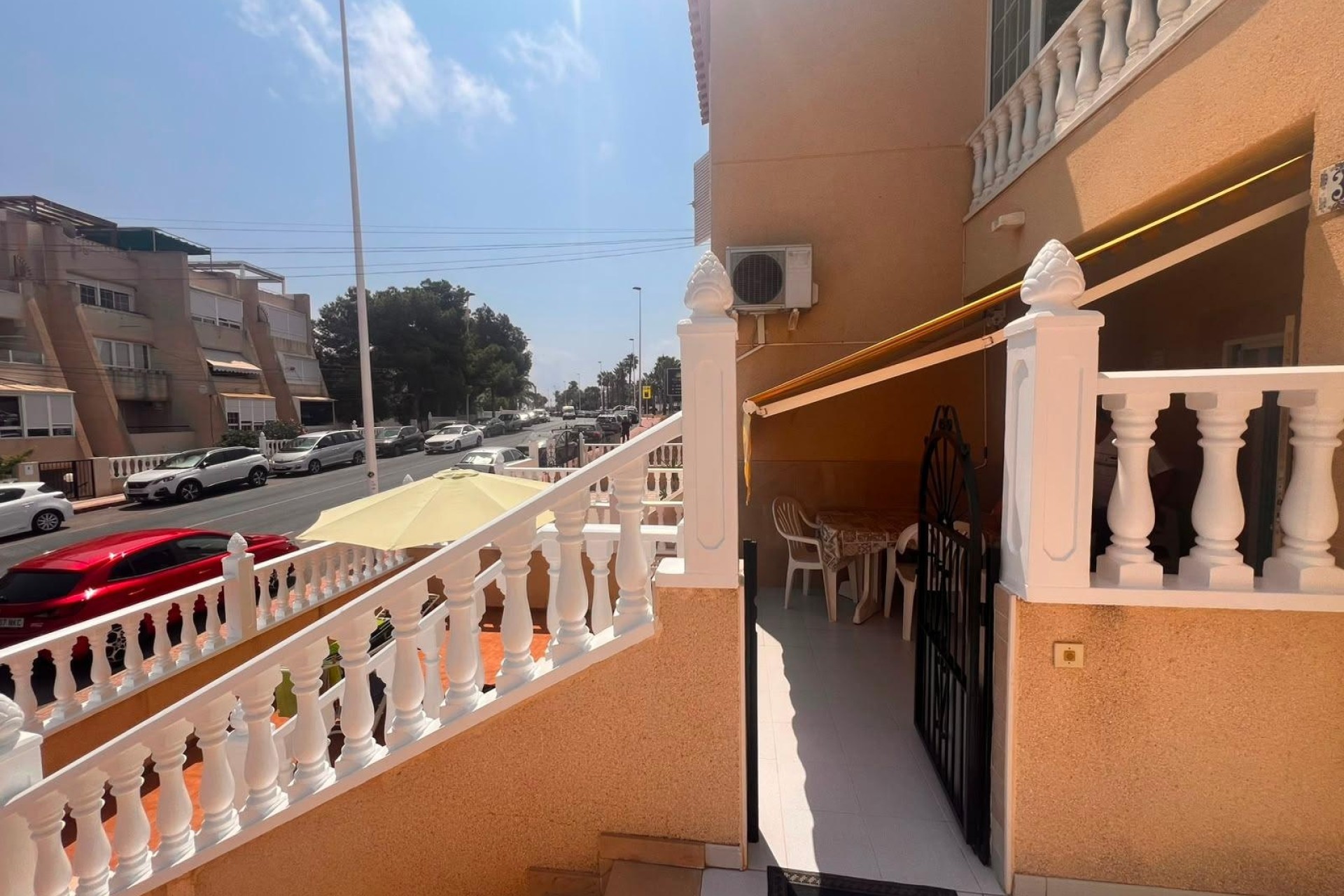 Wiederverkauf - Wohnung / Apartment -
Torrevieja - Torrejón