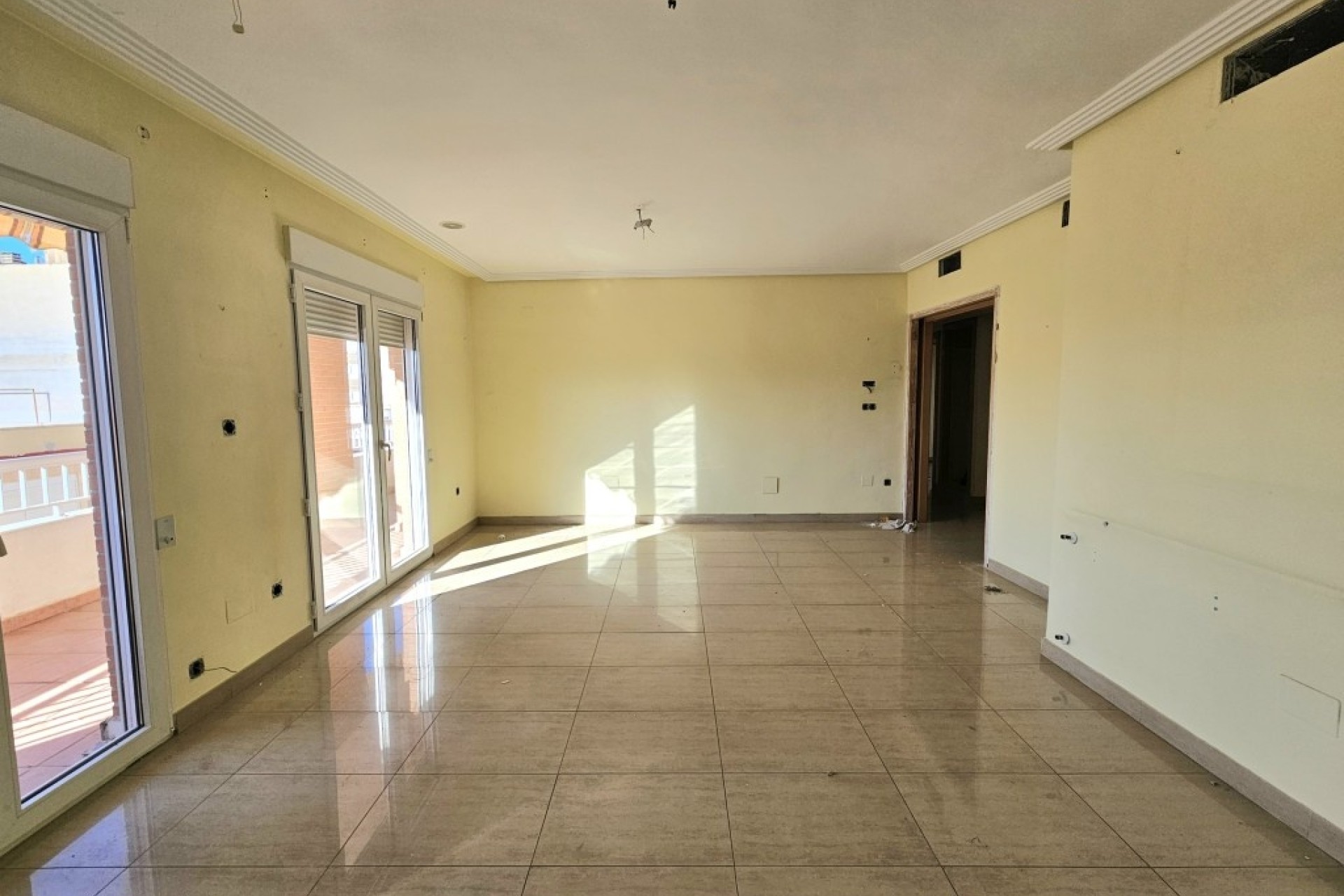 Wiederverkauf - Wohnung / Apartment -
Torrevieja - Torrevieja Centro