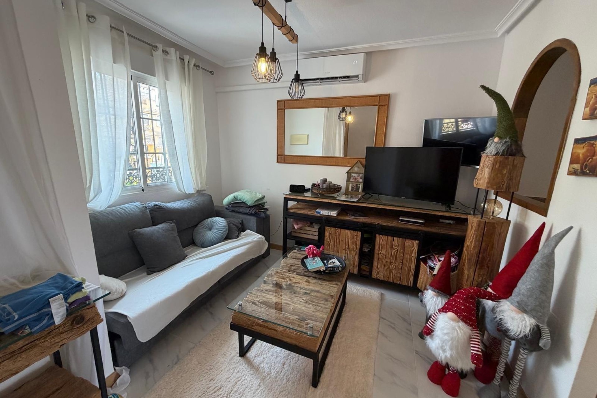 Wiederverkauf - Wohnung / Apartment -
Torrevieja - Zona Los Frutales