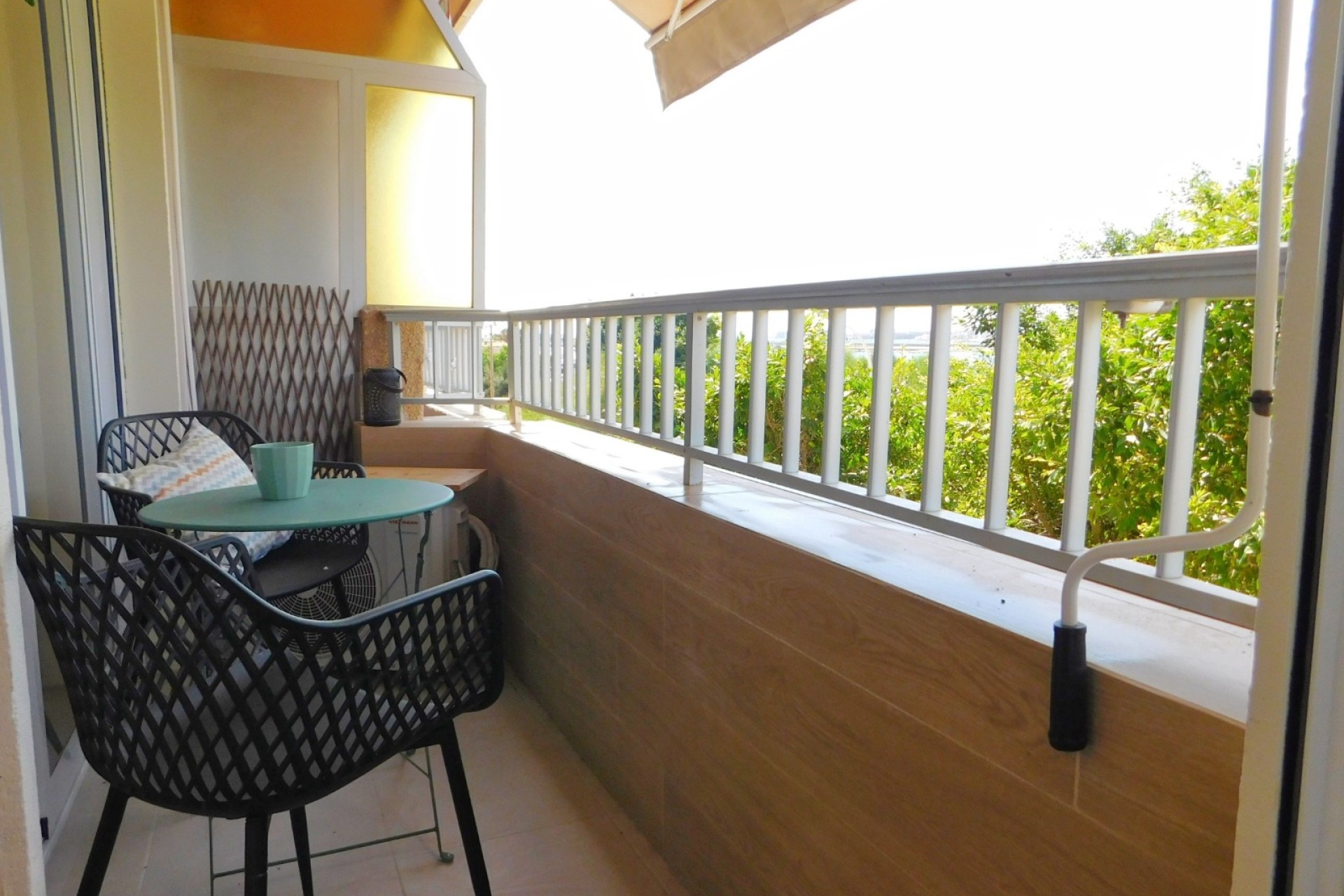 Wiederverkauf - Wohnung / Apartment -
Torrevieja
