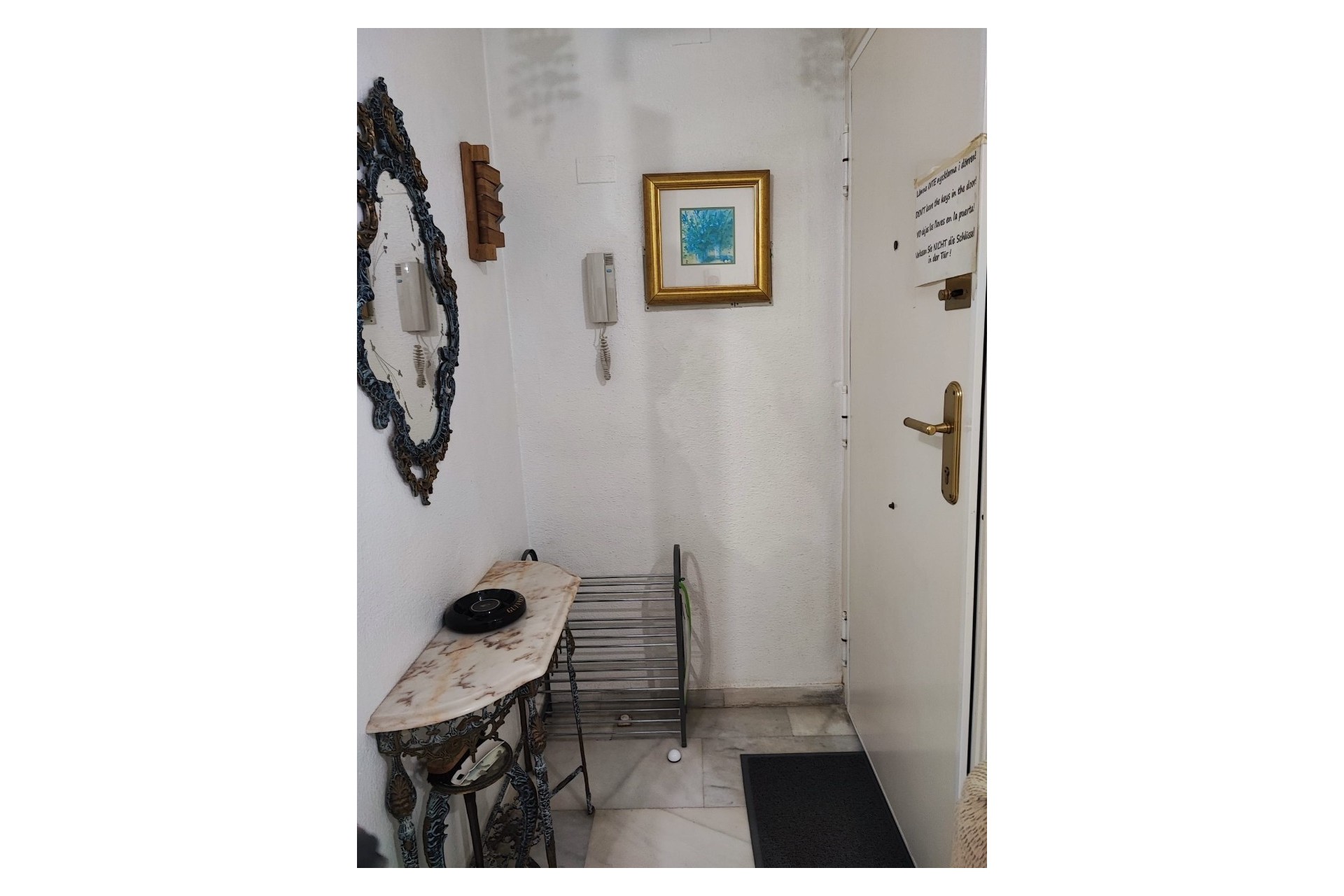 Wiederverkauf - Wohnung / Apartment -
Torrevieja