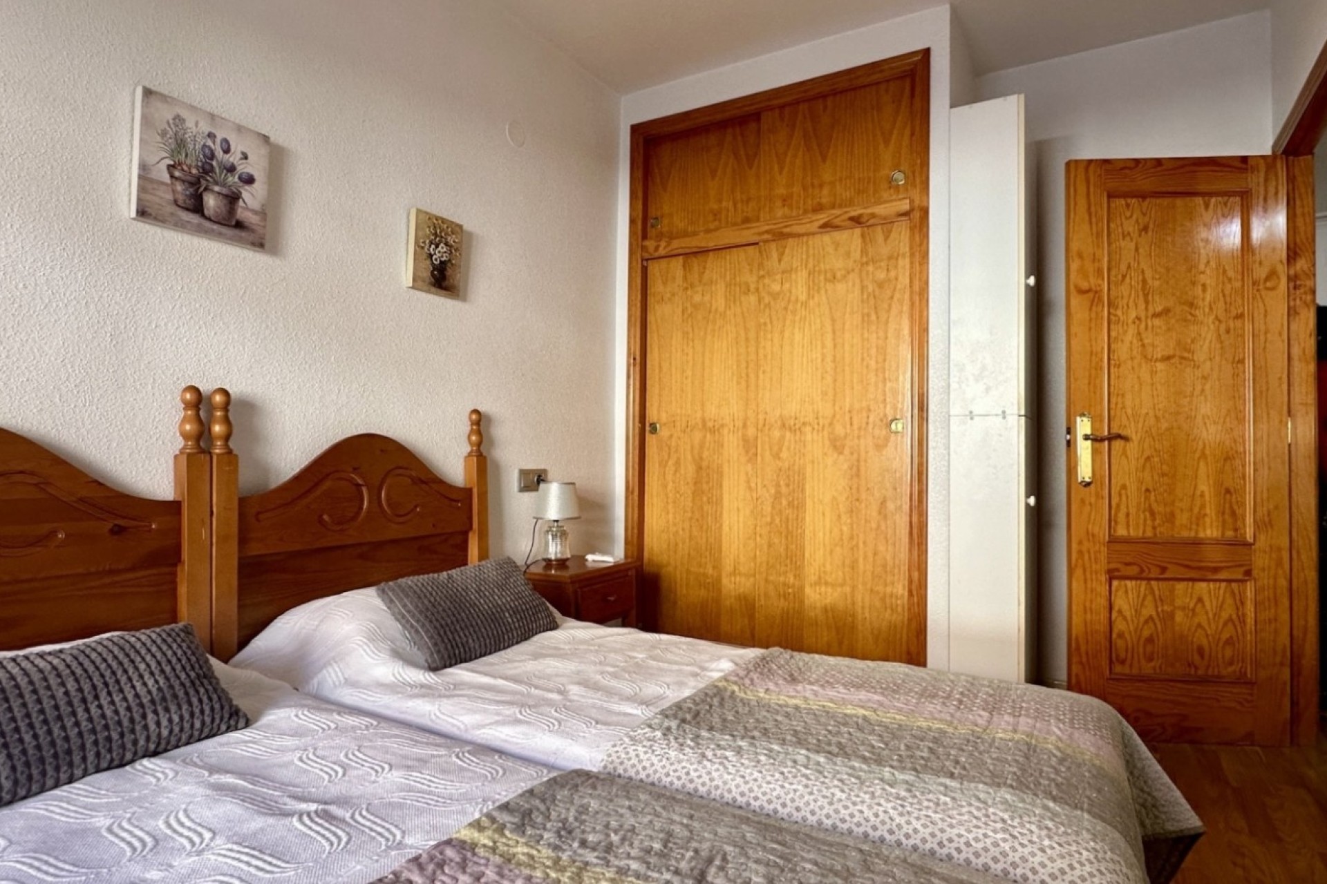 Wiederverkauf - Wohnung / Apartment -
Torrevieja