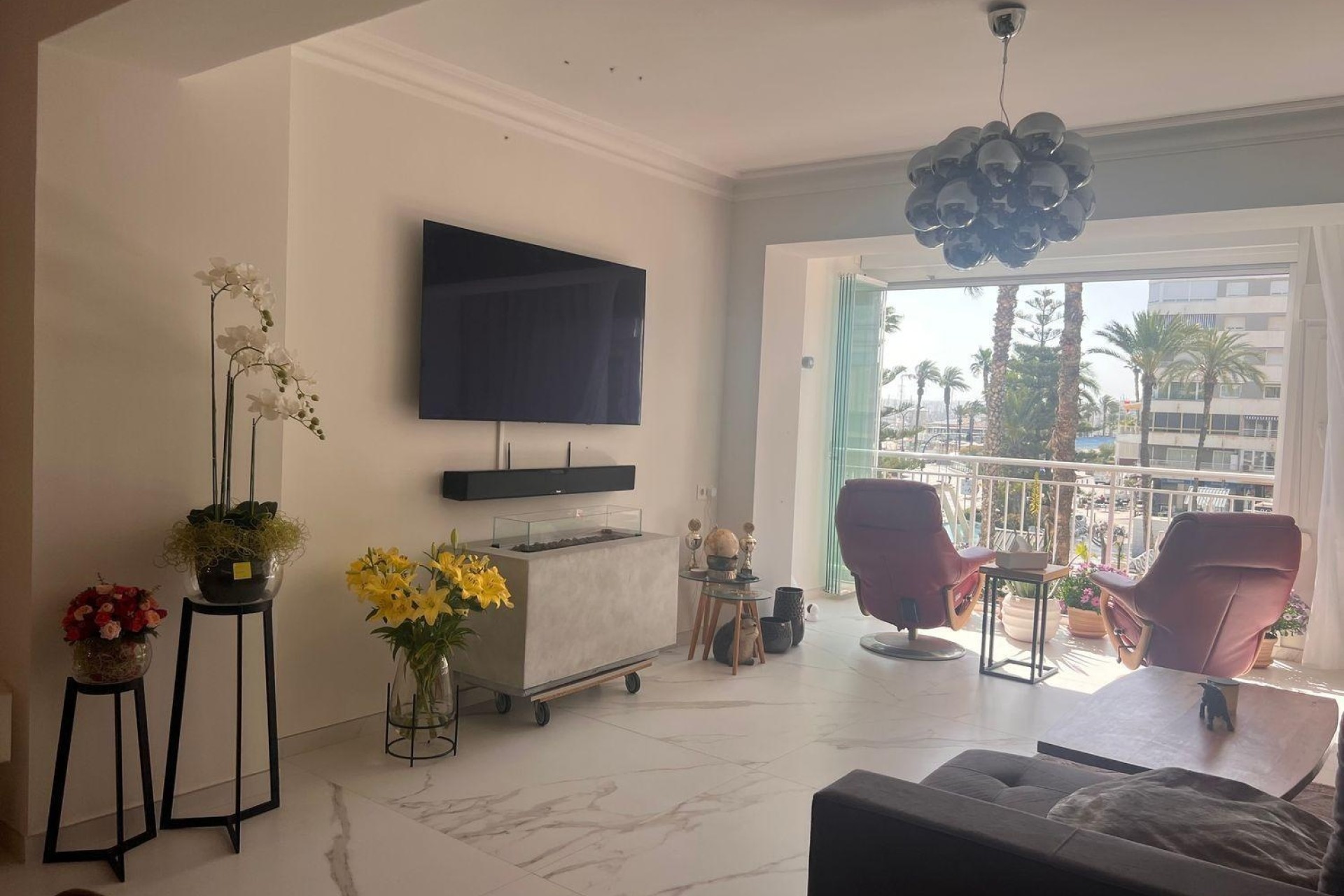 Wiederverkauf - Wohnung / Apartment -
Torrevieja