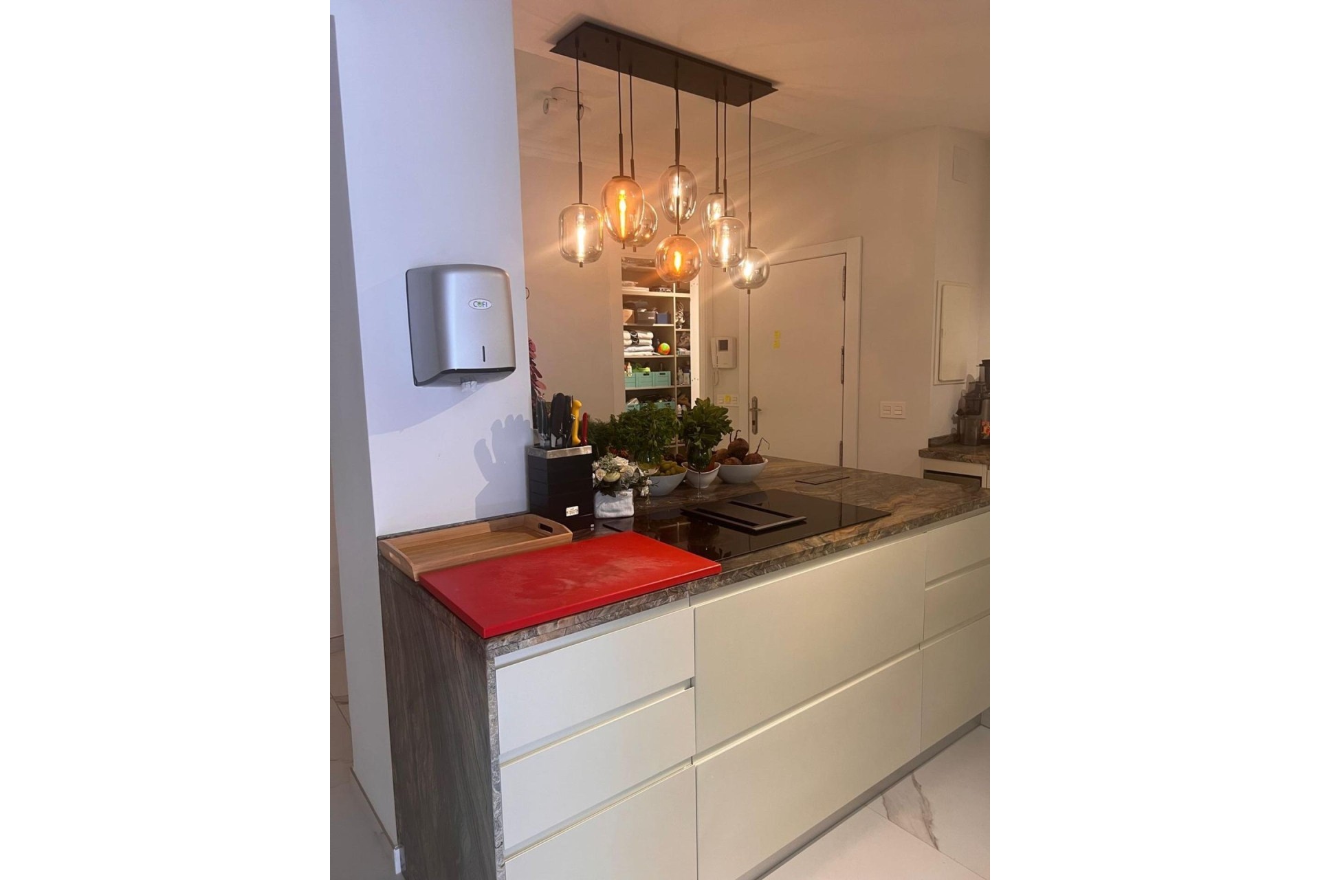 Wiederverkauf - Wohnung / Apartment -
Torrevieja