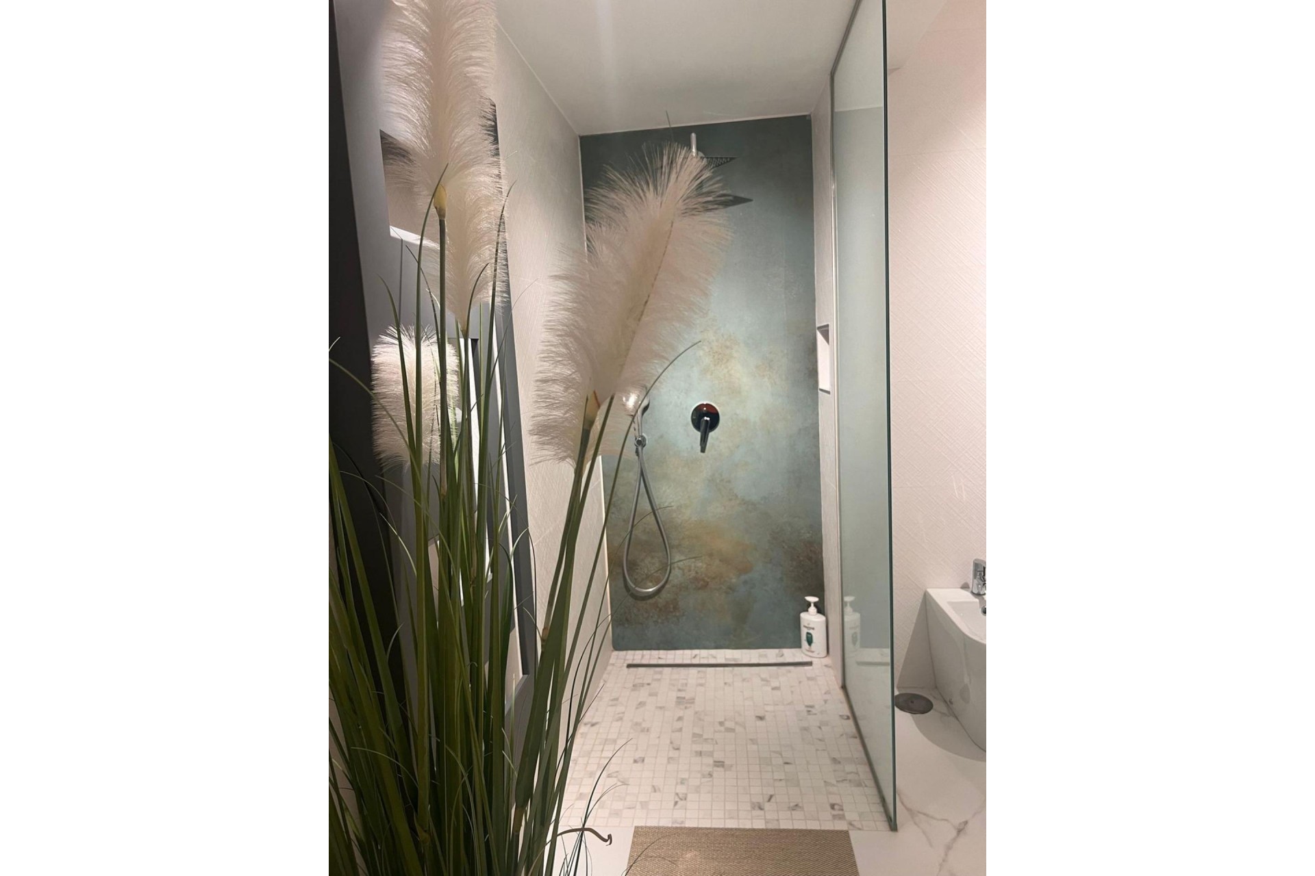 Wiederverkauf - Wohnung / Apartment -
Torrevieja