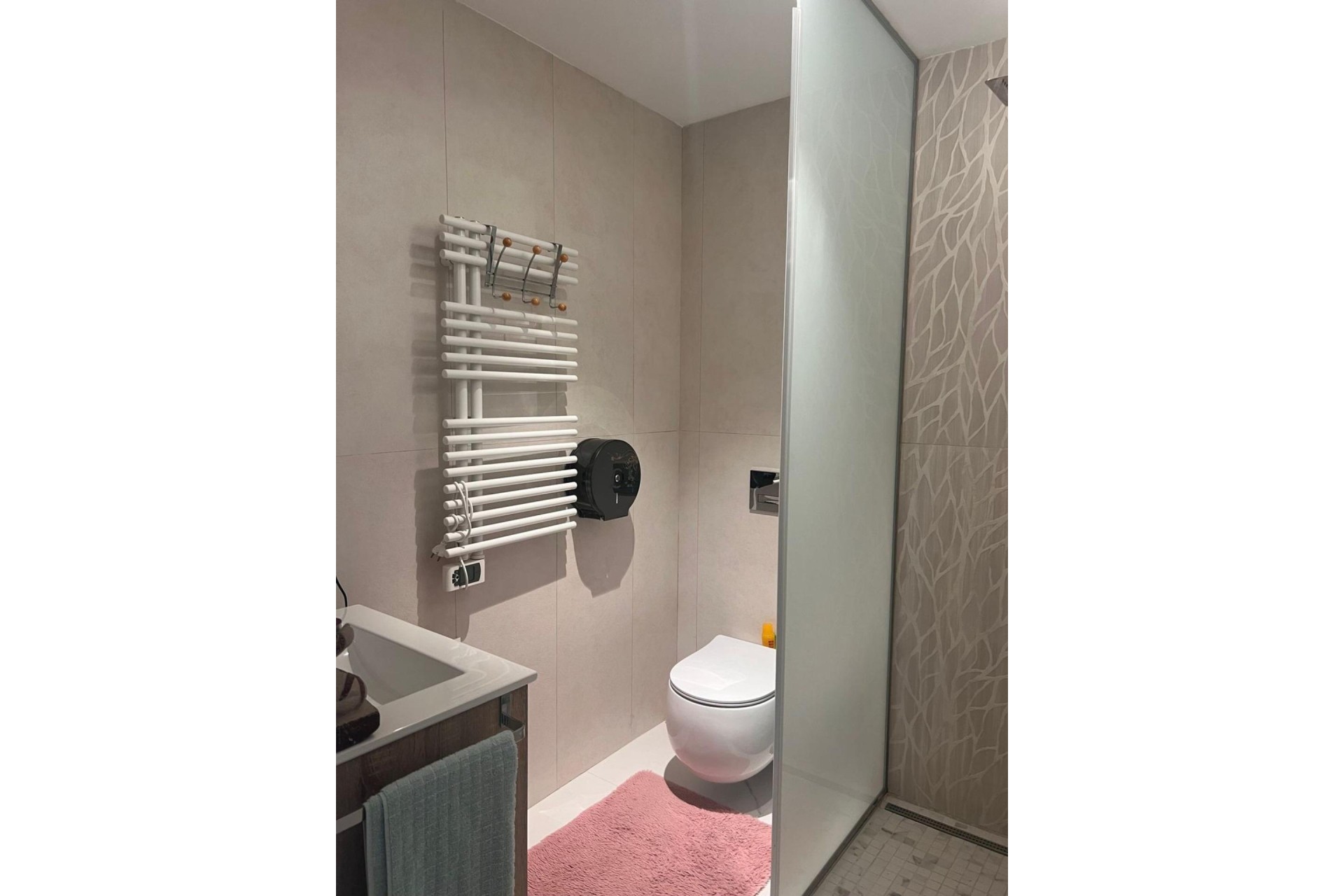 Wiederverkauf - Wohnung / Apartment -
Torrevieja