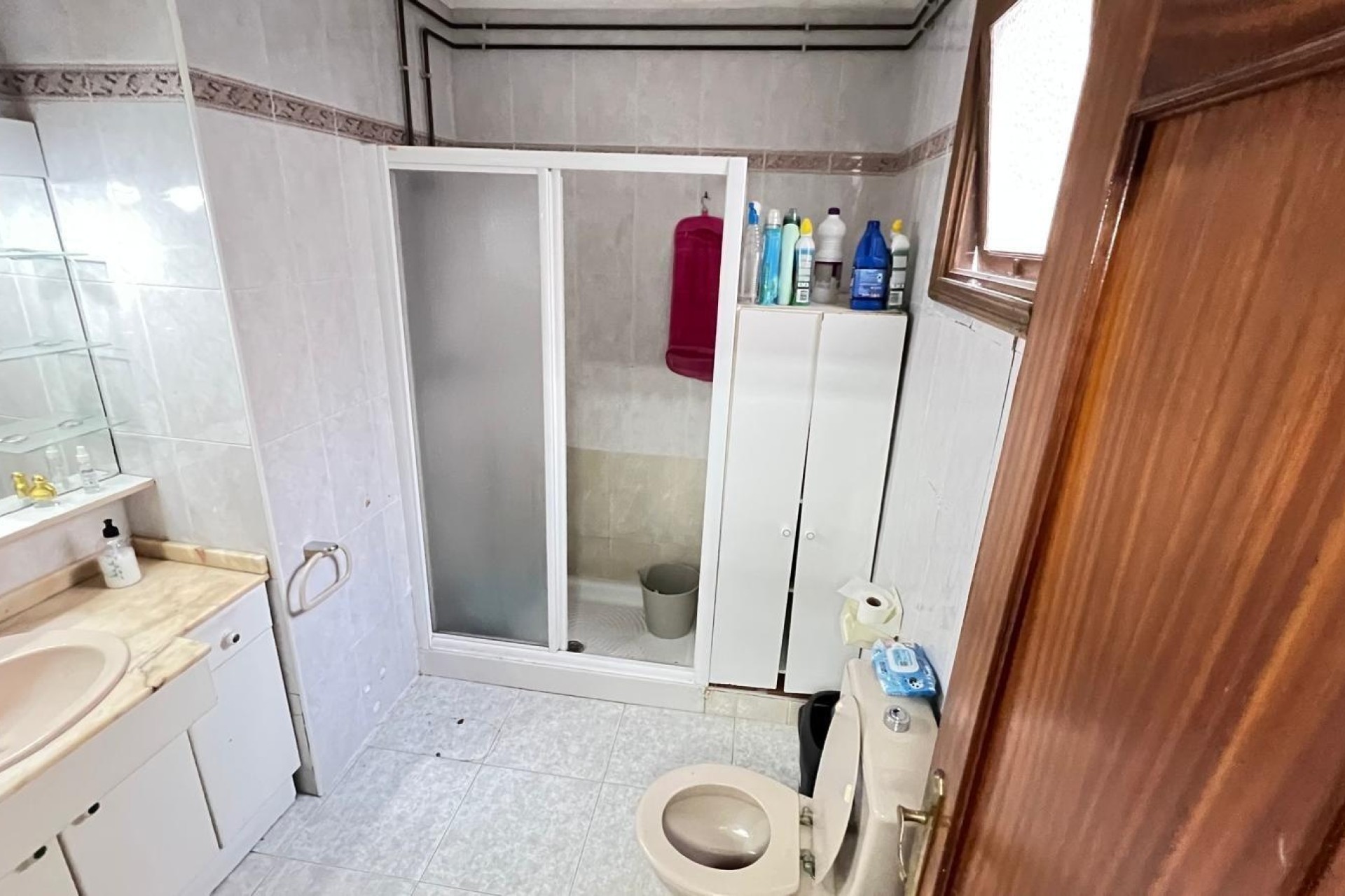 Wiederverkauf - Wohnung / Apartment -
Torrevieja