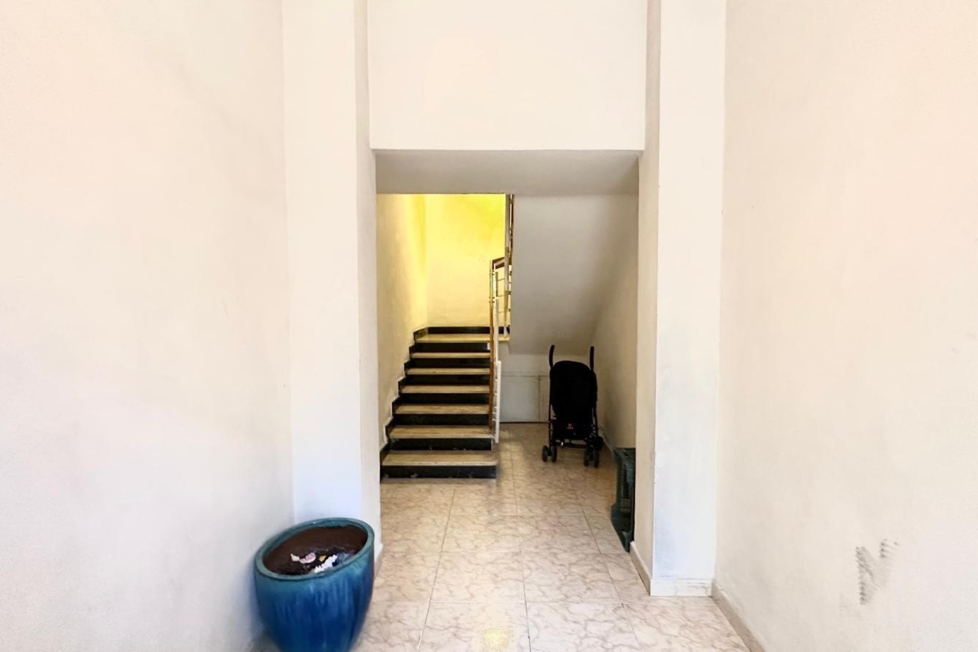 Wiederverkauf - Wohnung / Apartment -
Torrevieja