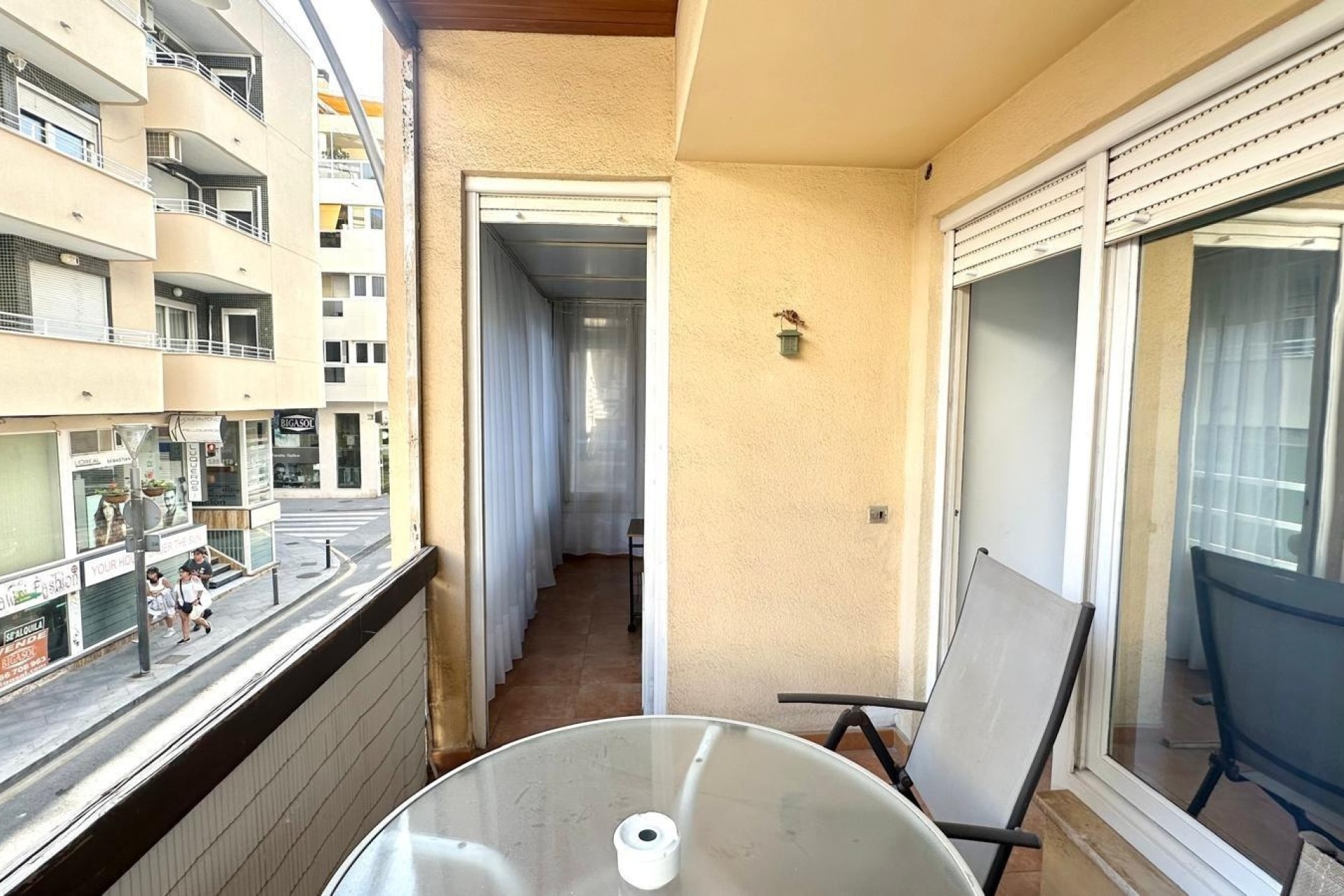 Wiederverkauf - Wohnung / Apartment -
Torrevieja