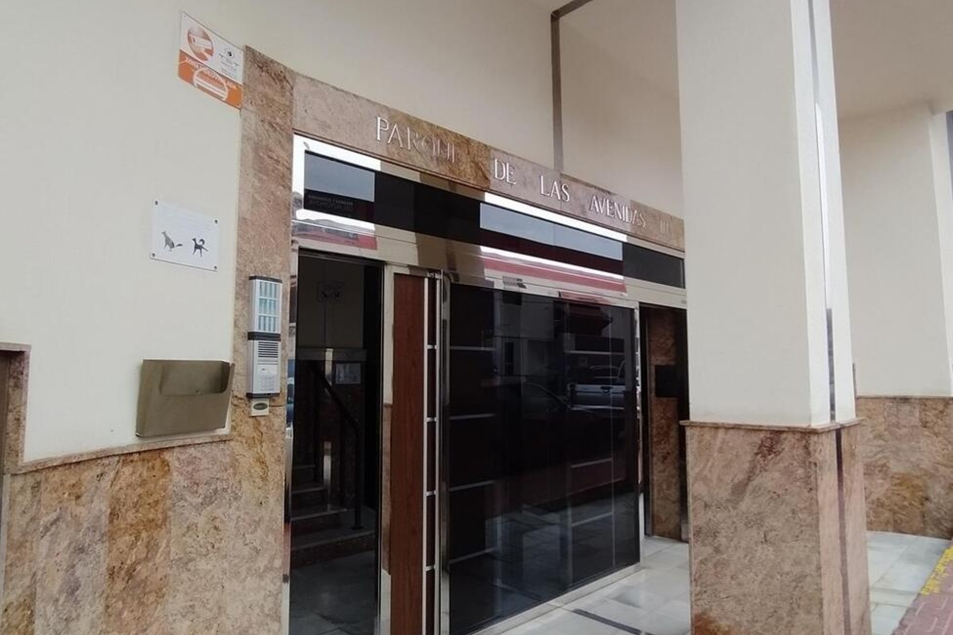 Wiederverkauf - Wohnung / Apartment -
Torrevieja