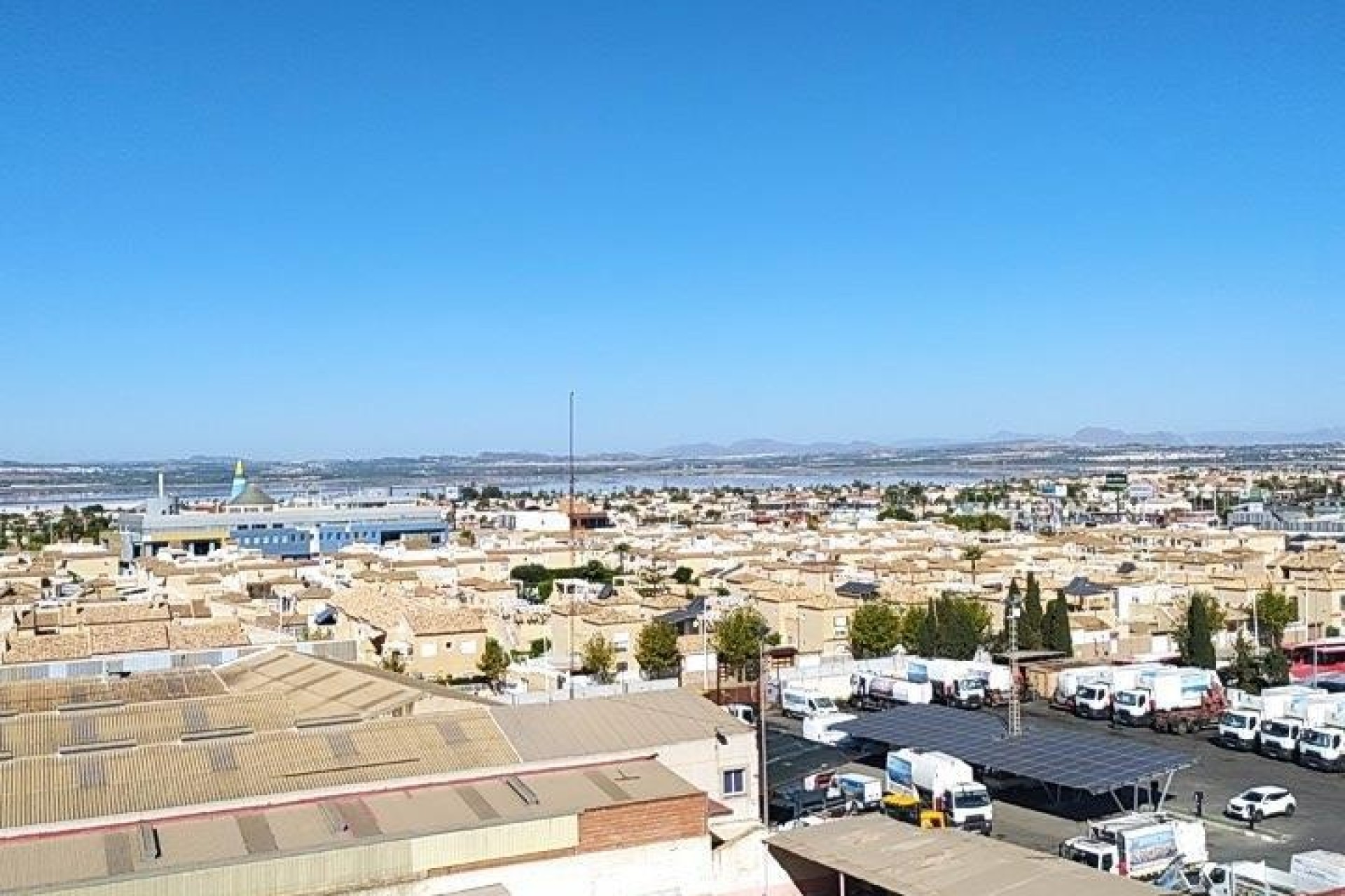 Wiederverkauf - Wohnung / Apartment -
Torrevieja