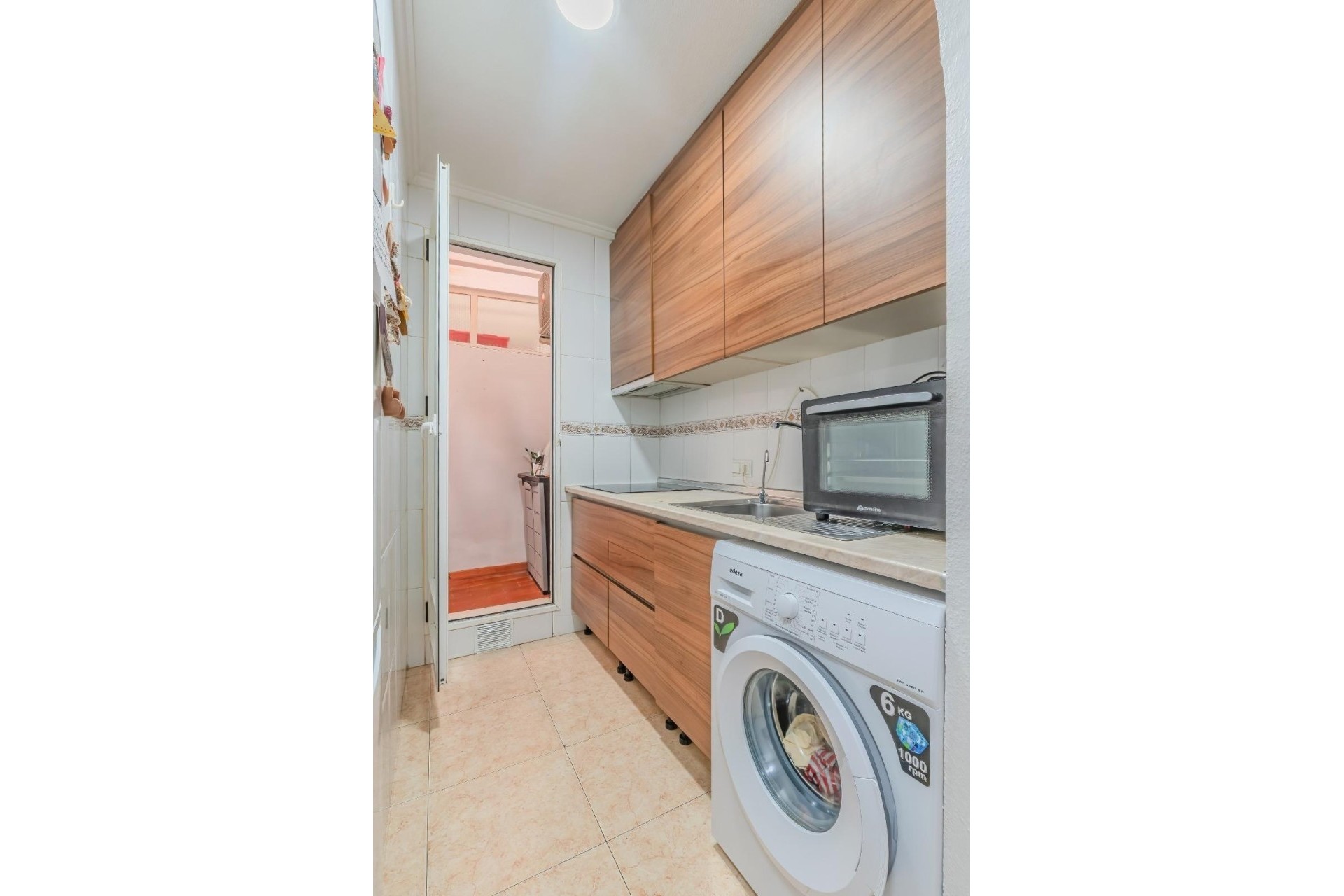 Wiederverkauf - Wohnung / Apartment -
Torrevieja