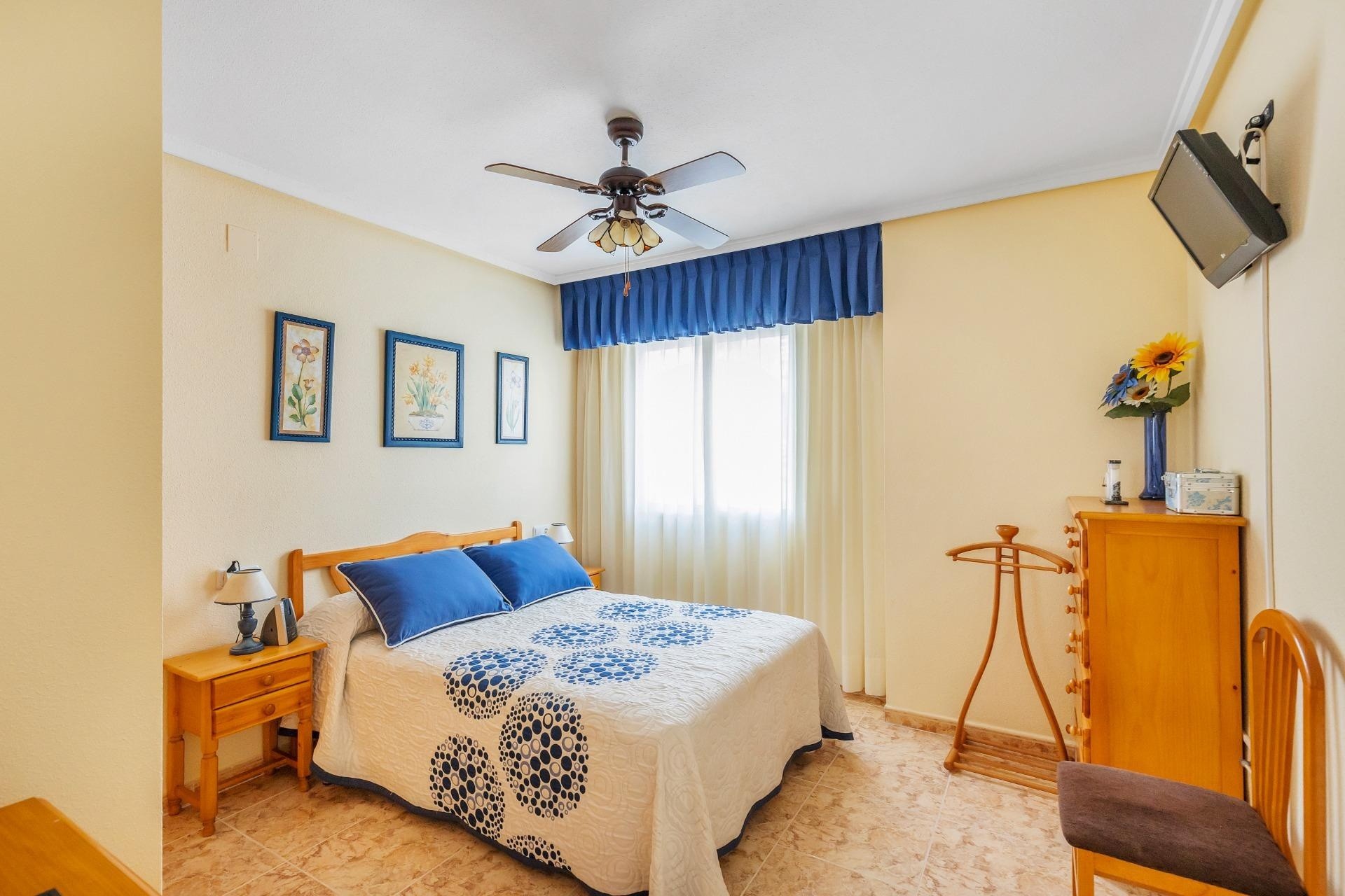 Wiederverkauf - Wohnung / Apartment -
Torrevieja